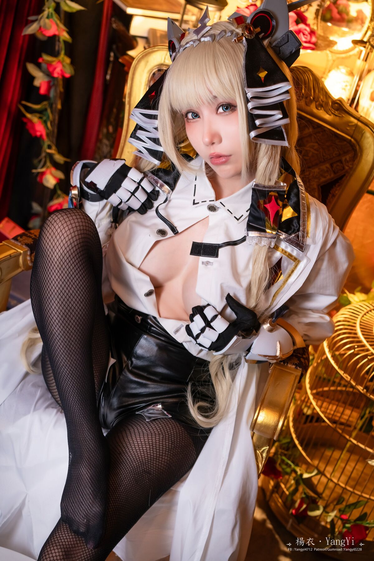 Coser@楊衣 Yangyi – Crown
