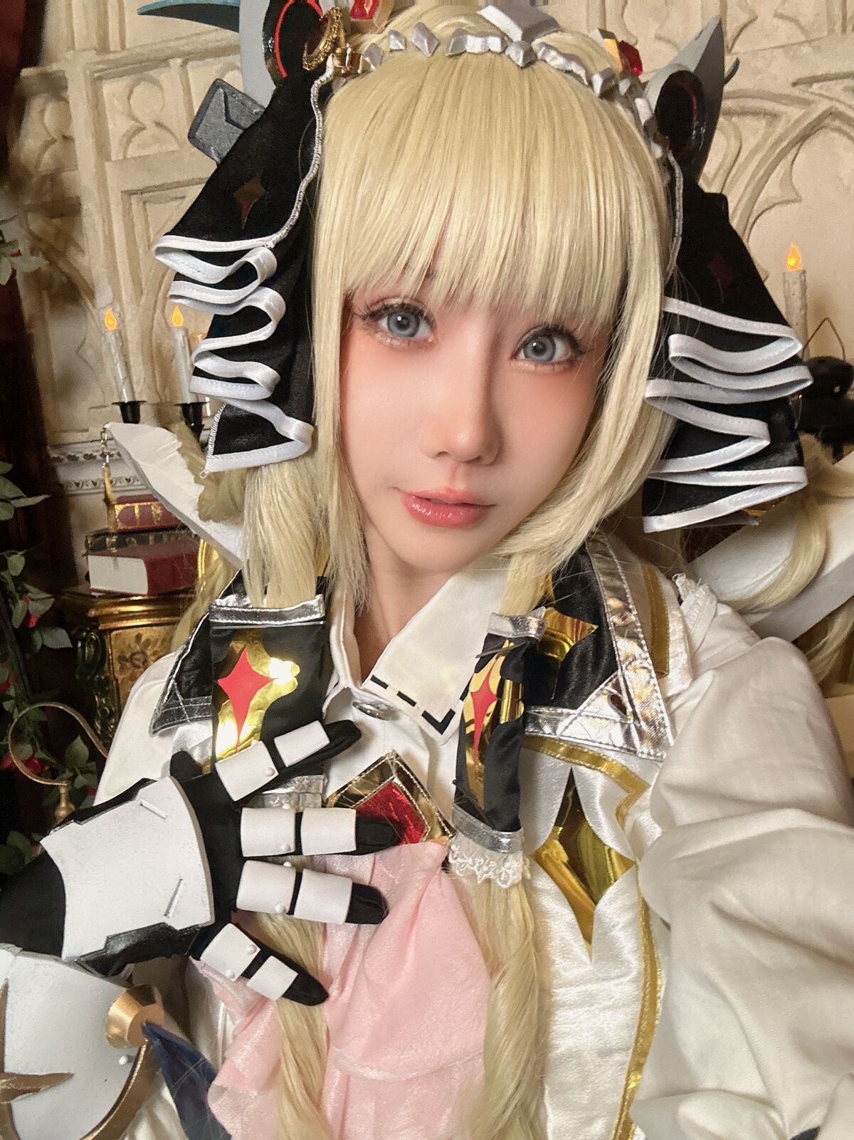 Coser@楊衣 Yangyi – Crown