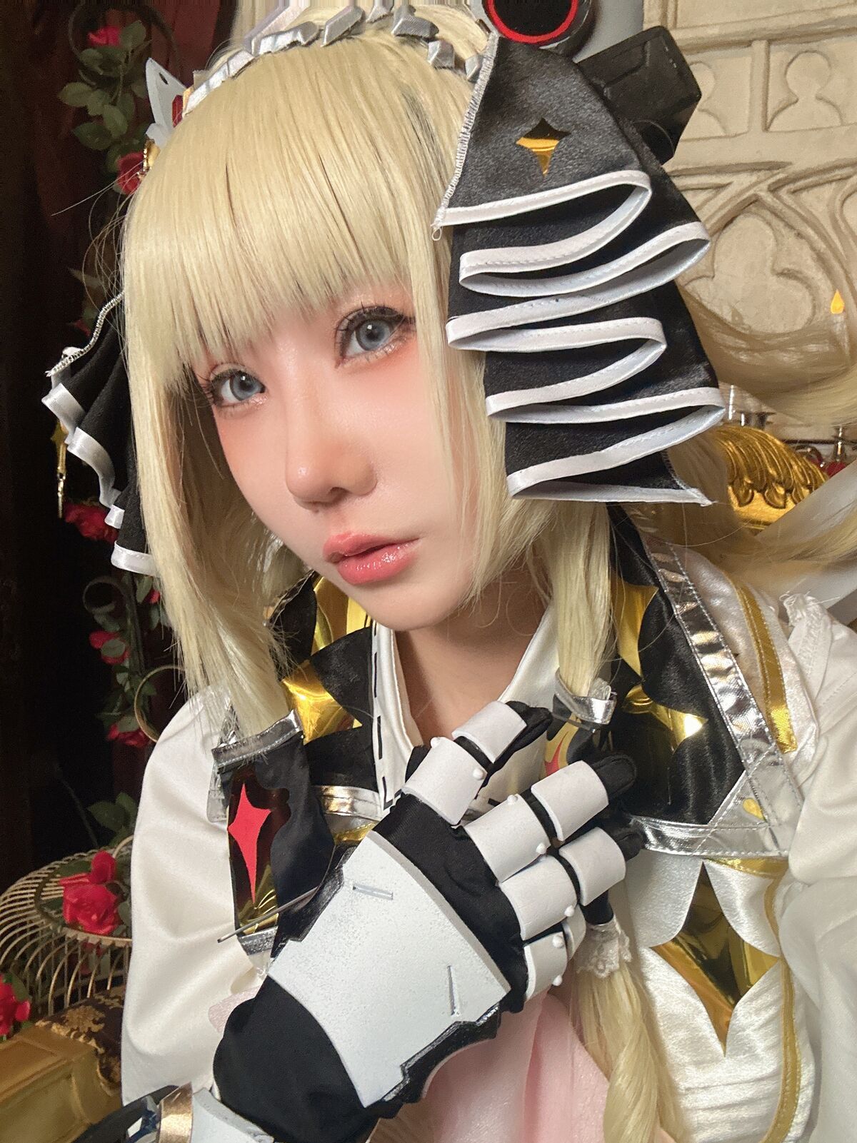 Coser@楊衣 Yangyi – Crown