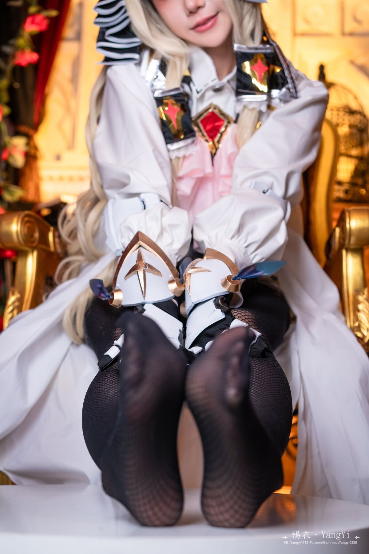 Coser@楊衣 Yangyi – Crown