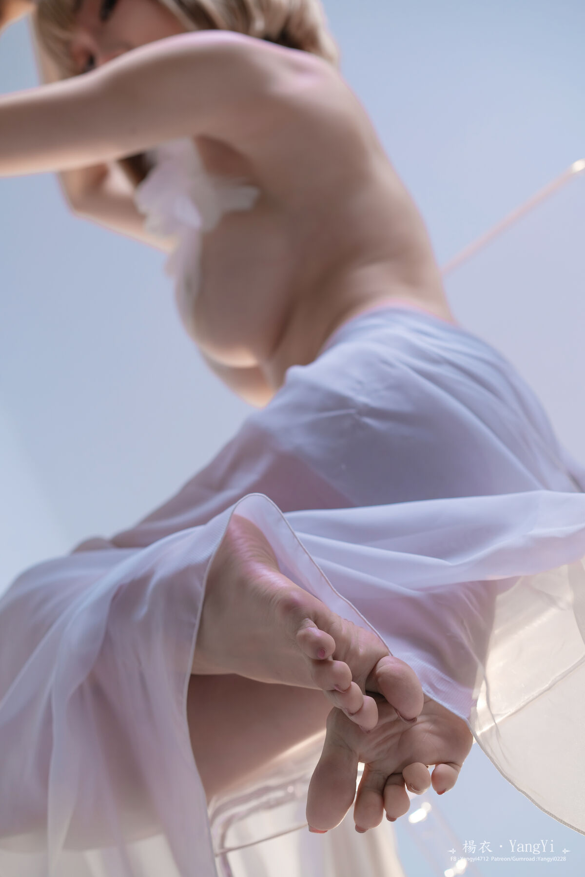 Coser@楊衣 Yangyi – FOOT TIER