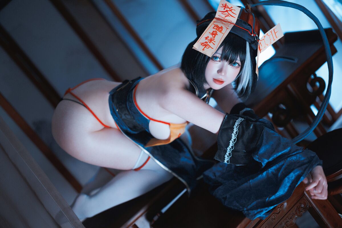 Coser@樱落酱w – 碧蓝航线 华甲僵尸