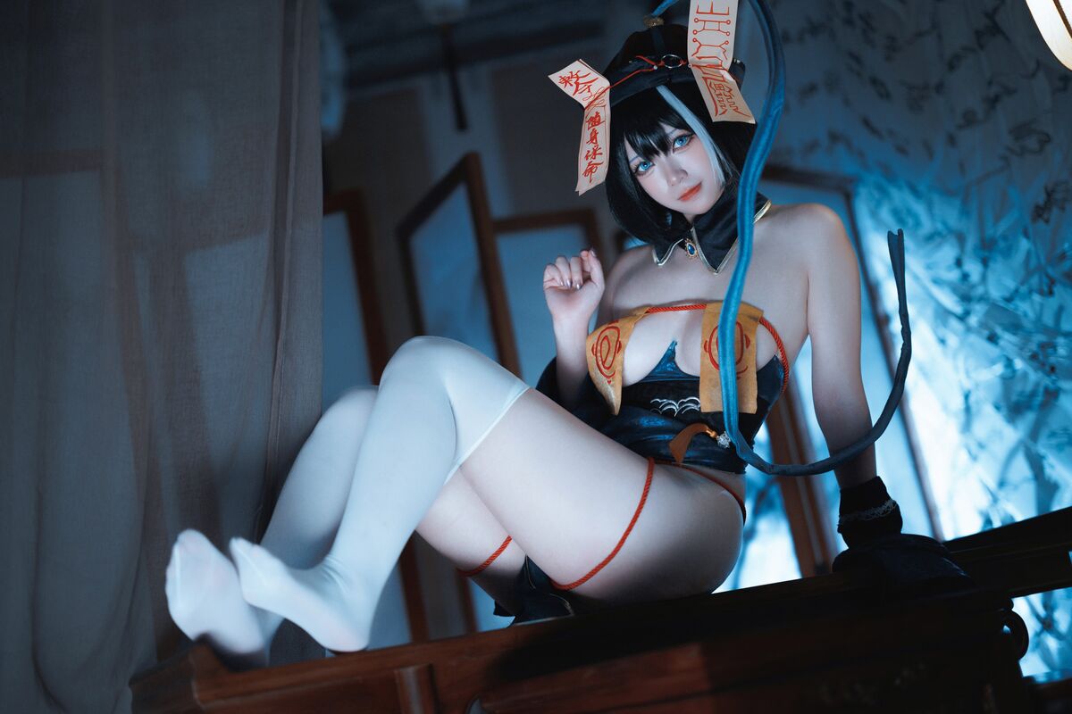 Coser@樱落酱w – 碧蓝航线 华甲僵尸