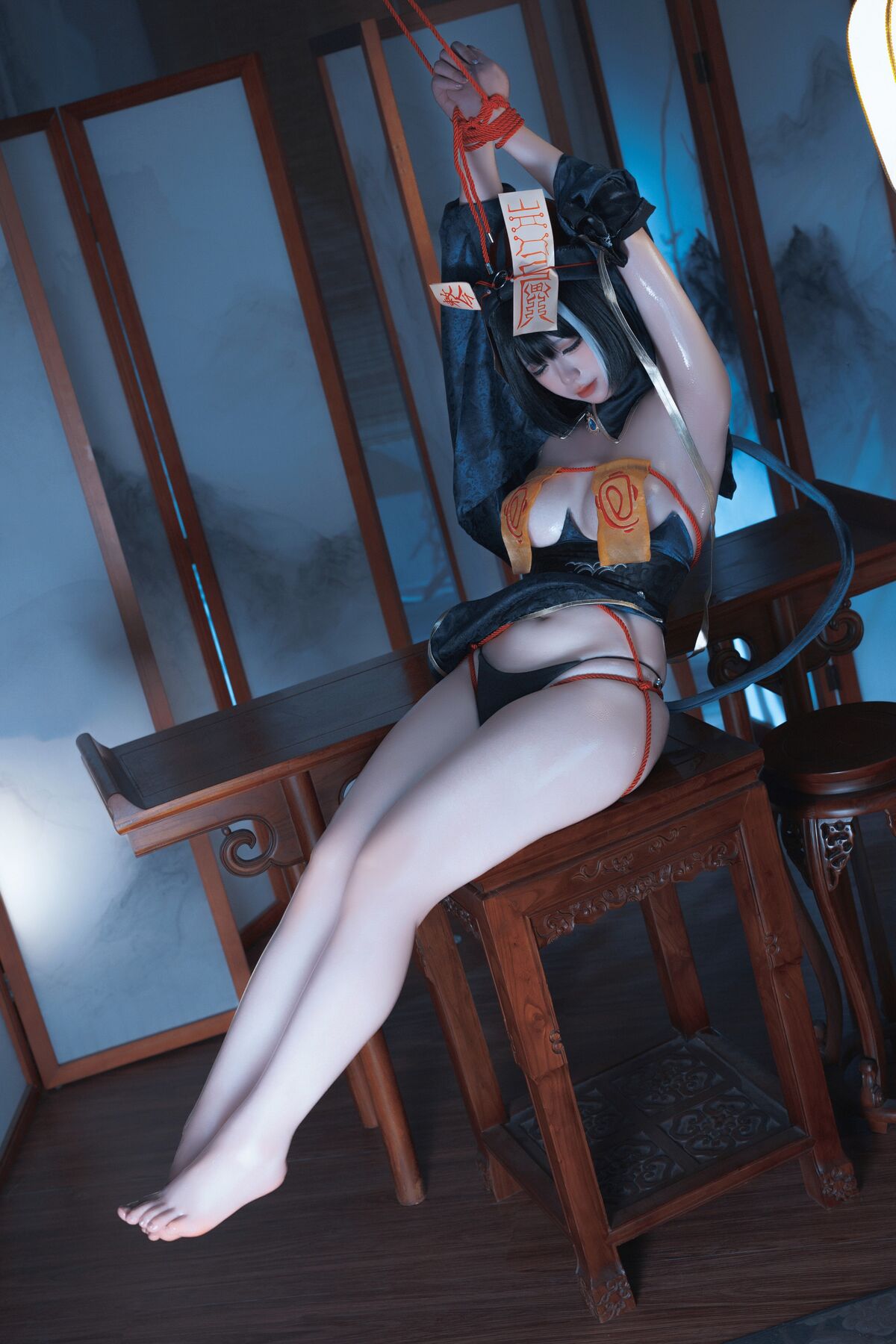 Coser@樱落酱w – 碧蓝航线 华甲僵尸