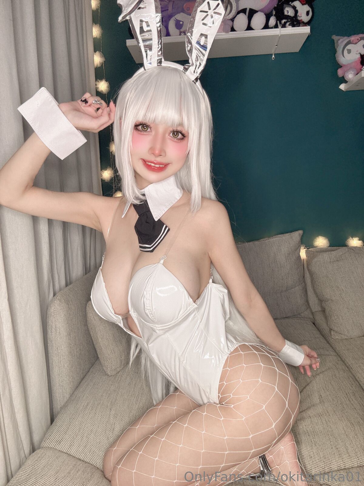 Coser@沖田凜花Rinka – White Rabbit