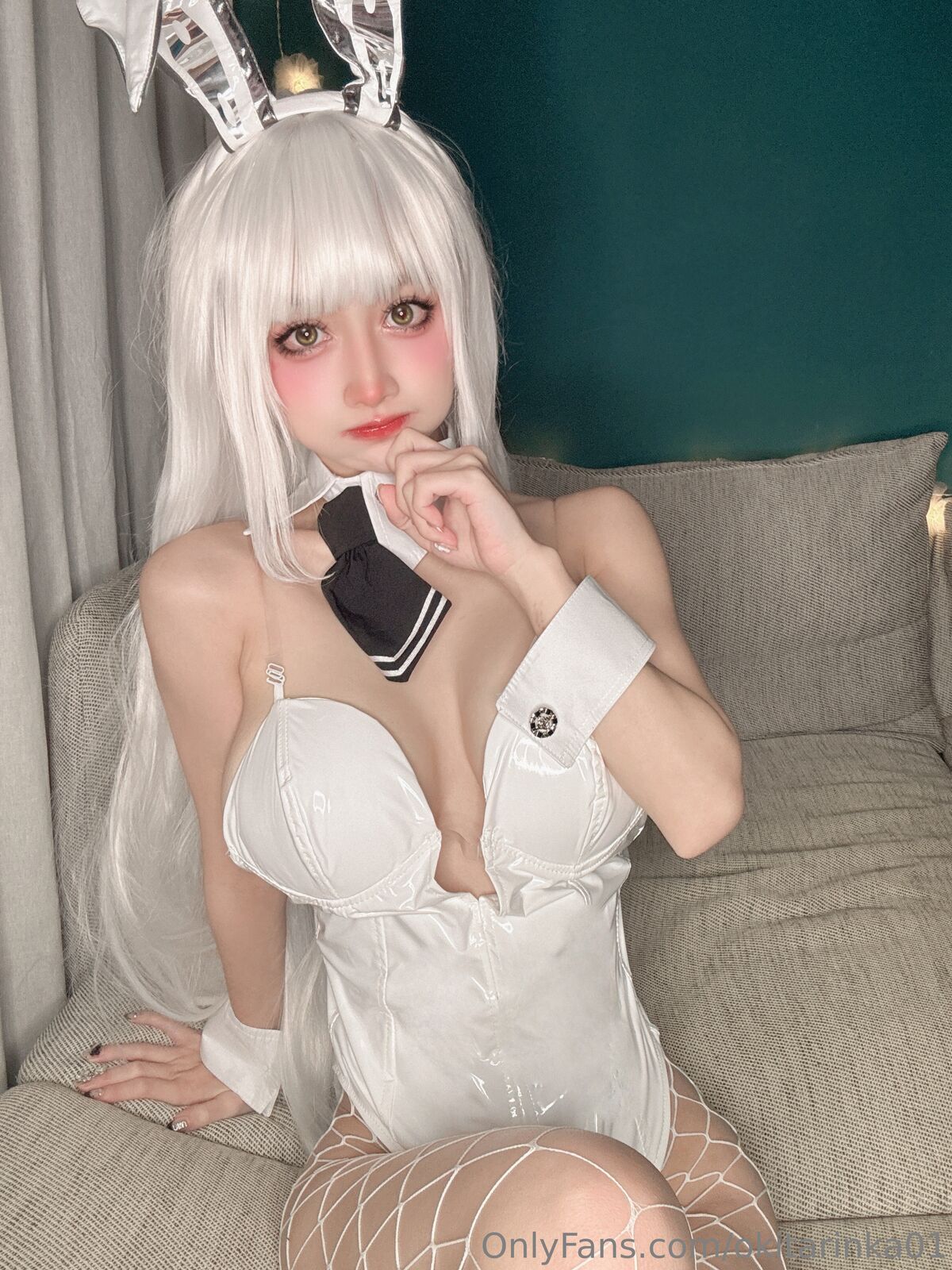 Coser@沖田凜花Rinka – White Rabbit