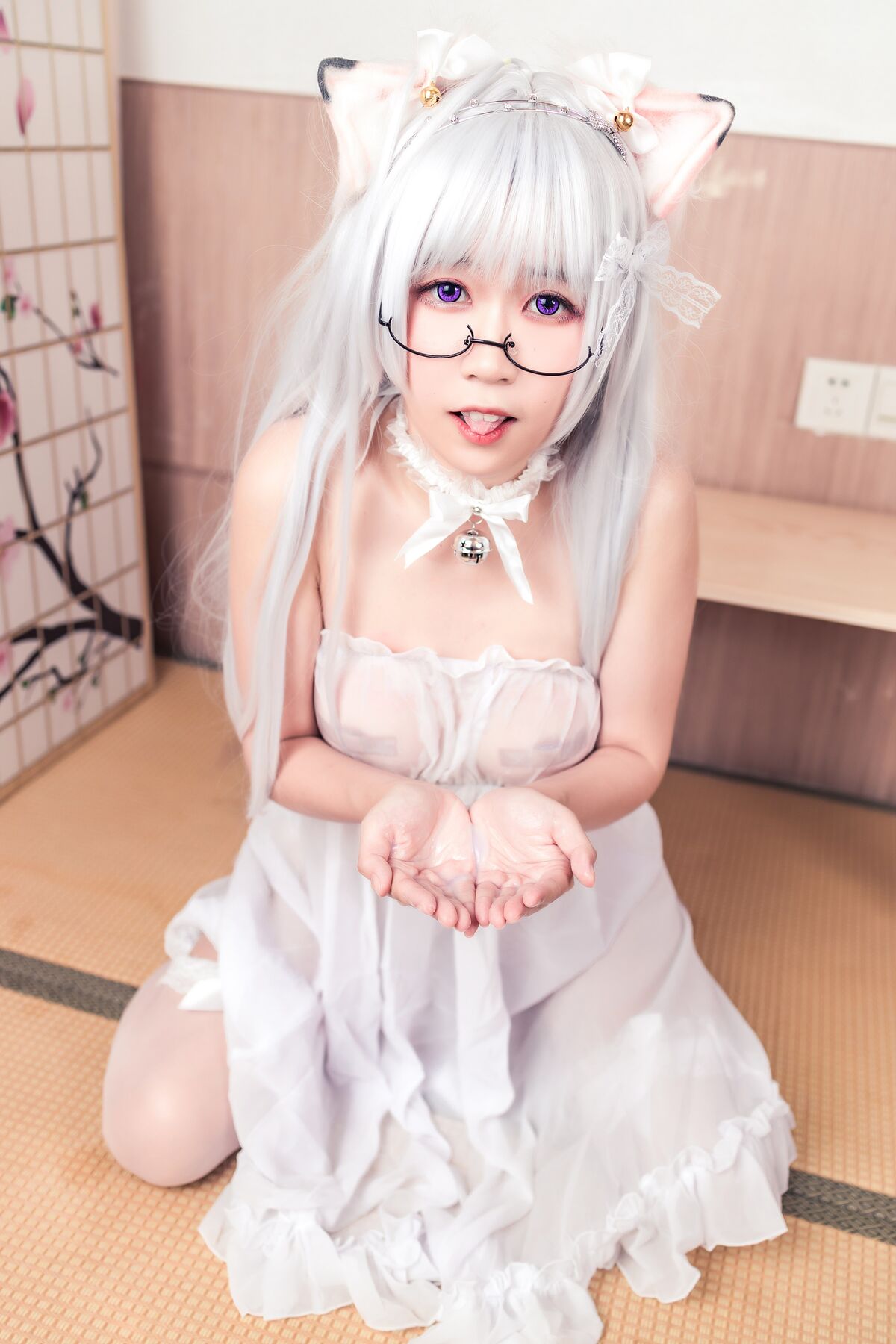 Coser@流年不停w – 白色睡衣