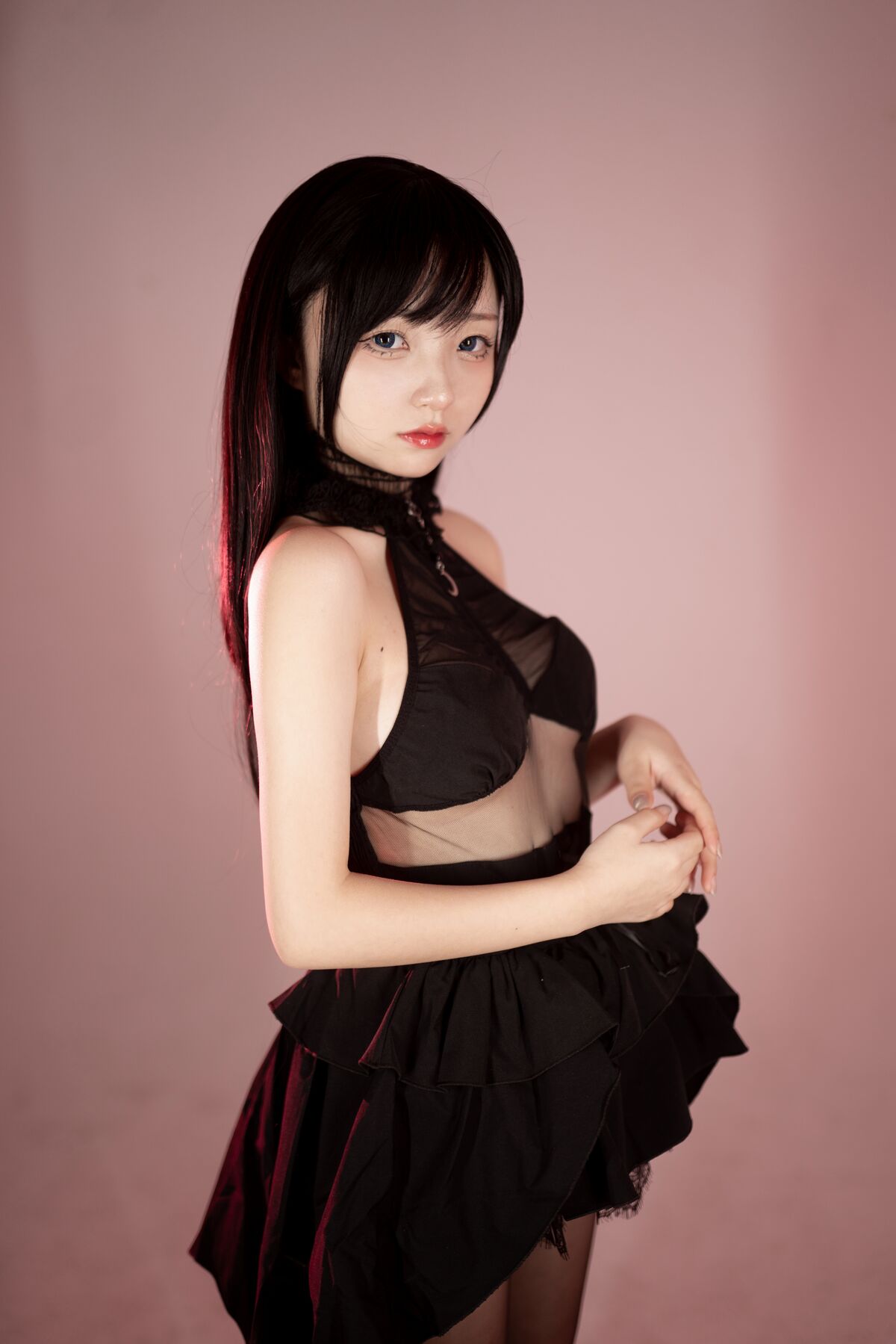 Coser@花铃 – 黑丝燕尾礼服