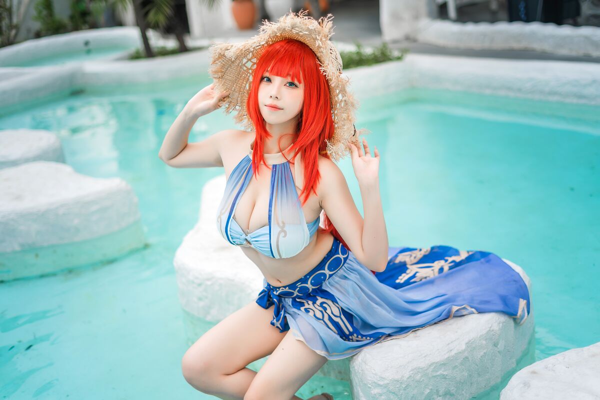 Coser@蜜汁猫裘 – 原神 妮露泳装