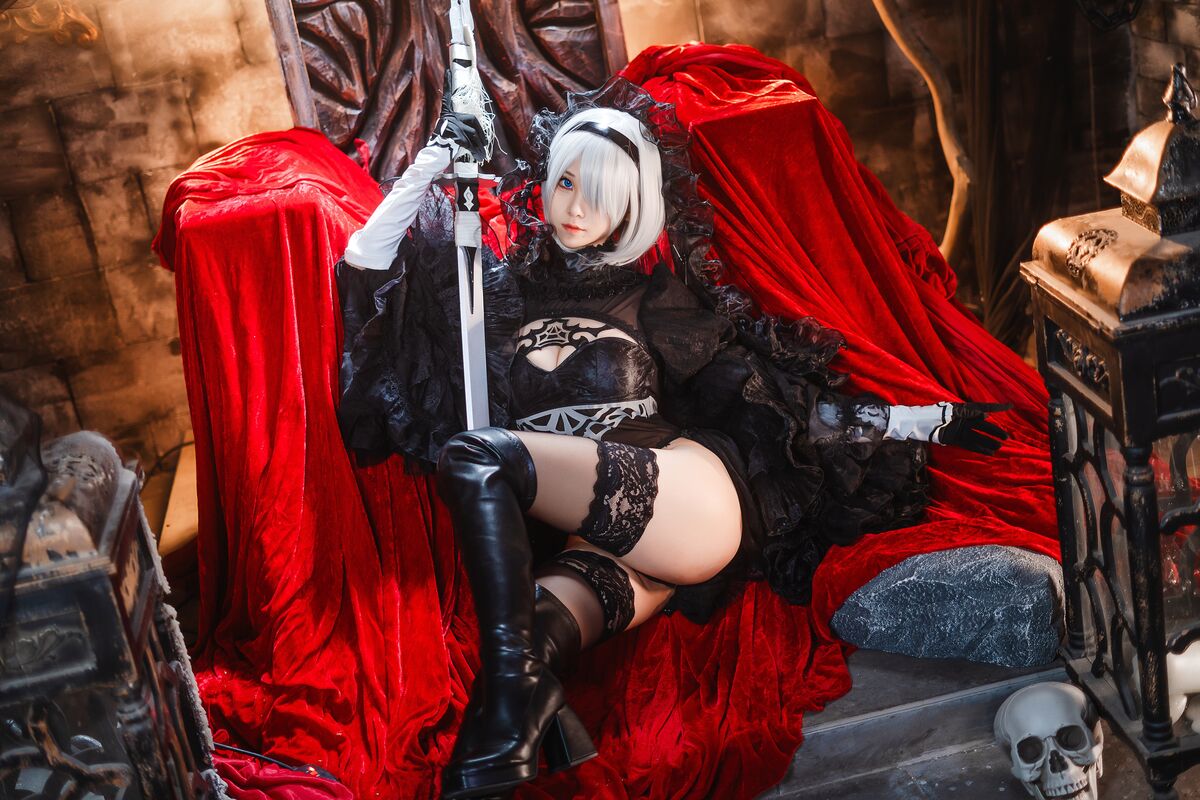 Coser@蜜汁猫裘 – 机械纪元 2B