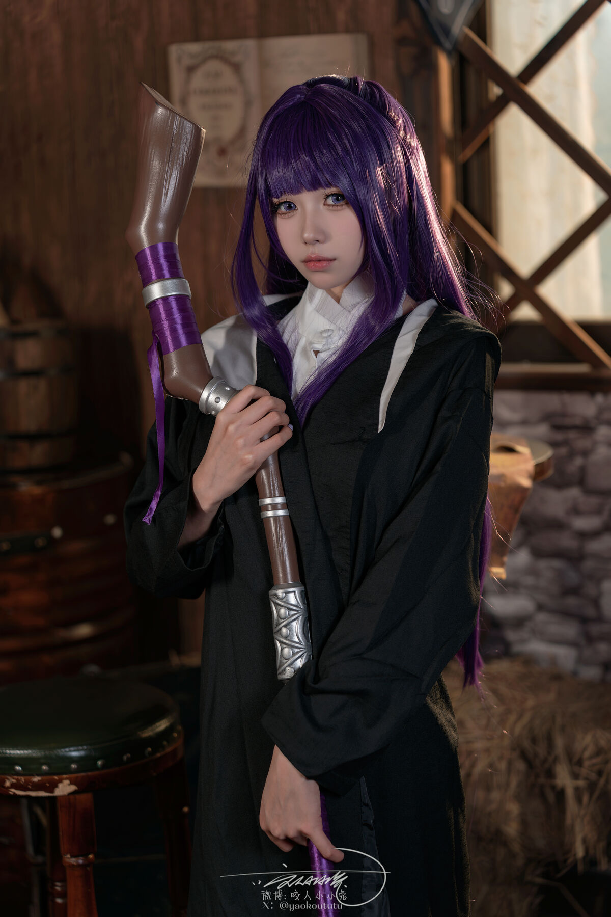 Coser@黏黏团子兔 – 5月作品『酩酊大喷菇』