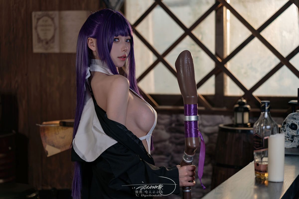 Coser@黏黏团子兔 – 5月作品『酩酊大喷菇』