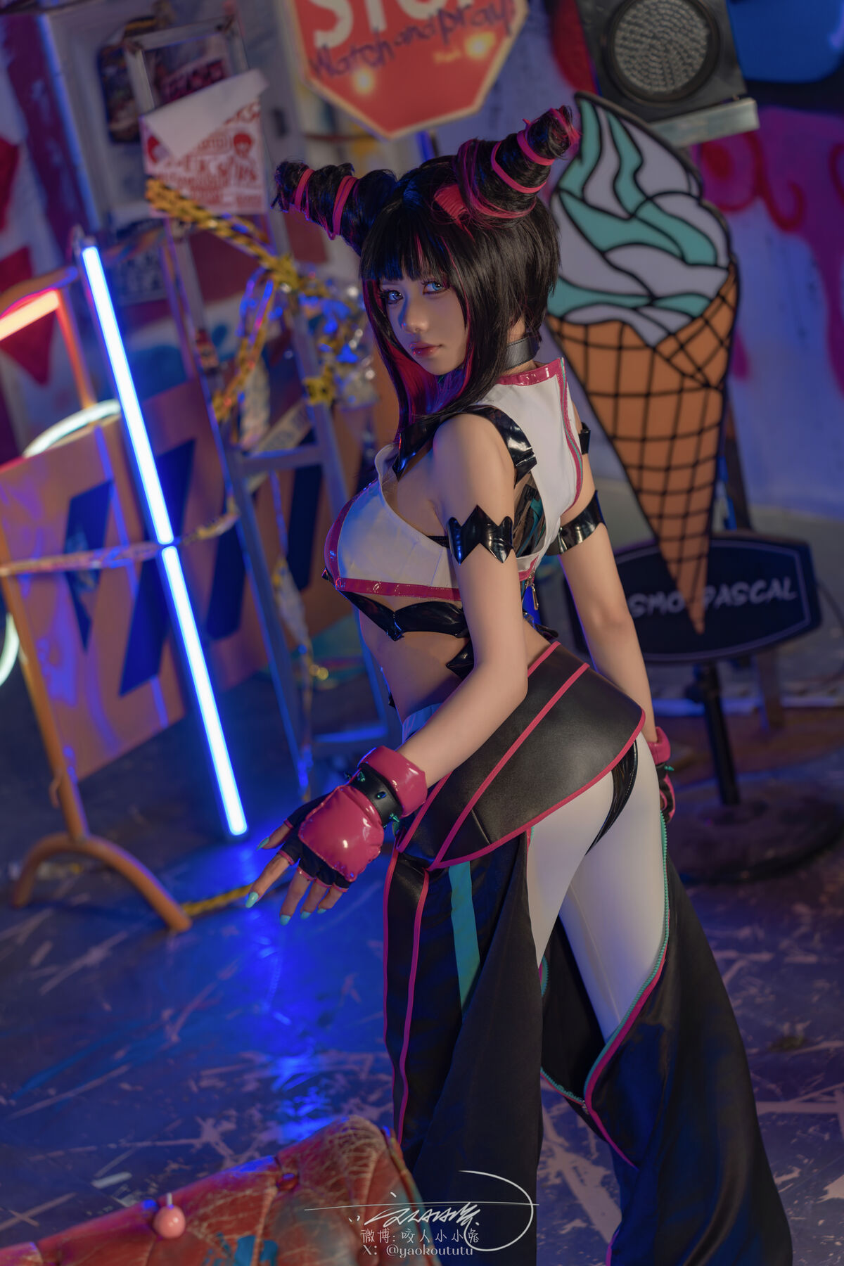 Coser@黏黏团子兔 – 街霸 韩蛛俐