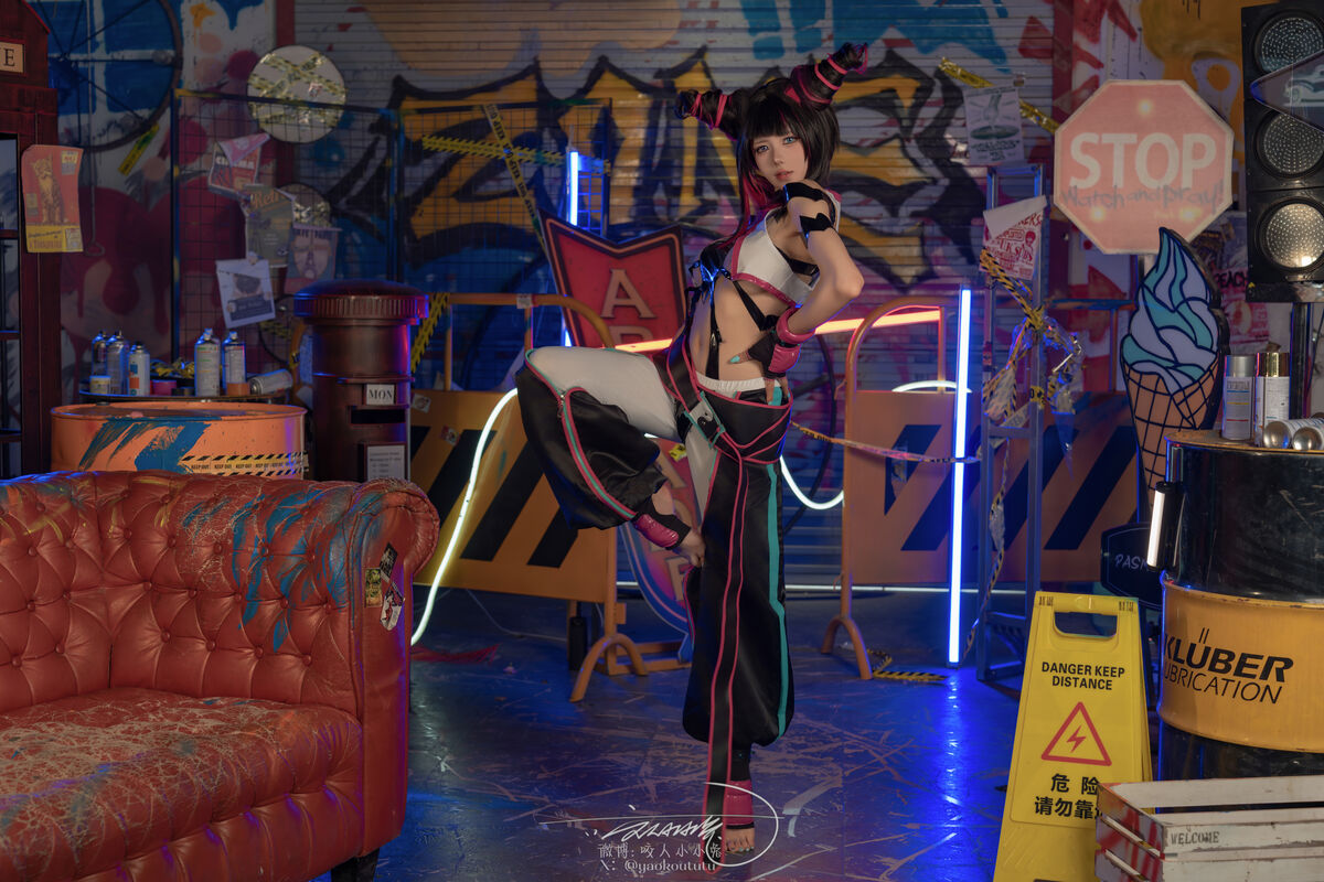 Coser@黏黏团子兔 – 街霸 韩蛛俐