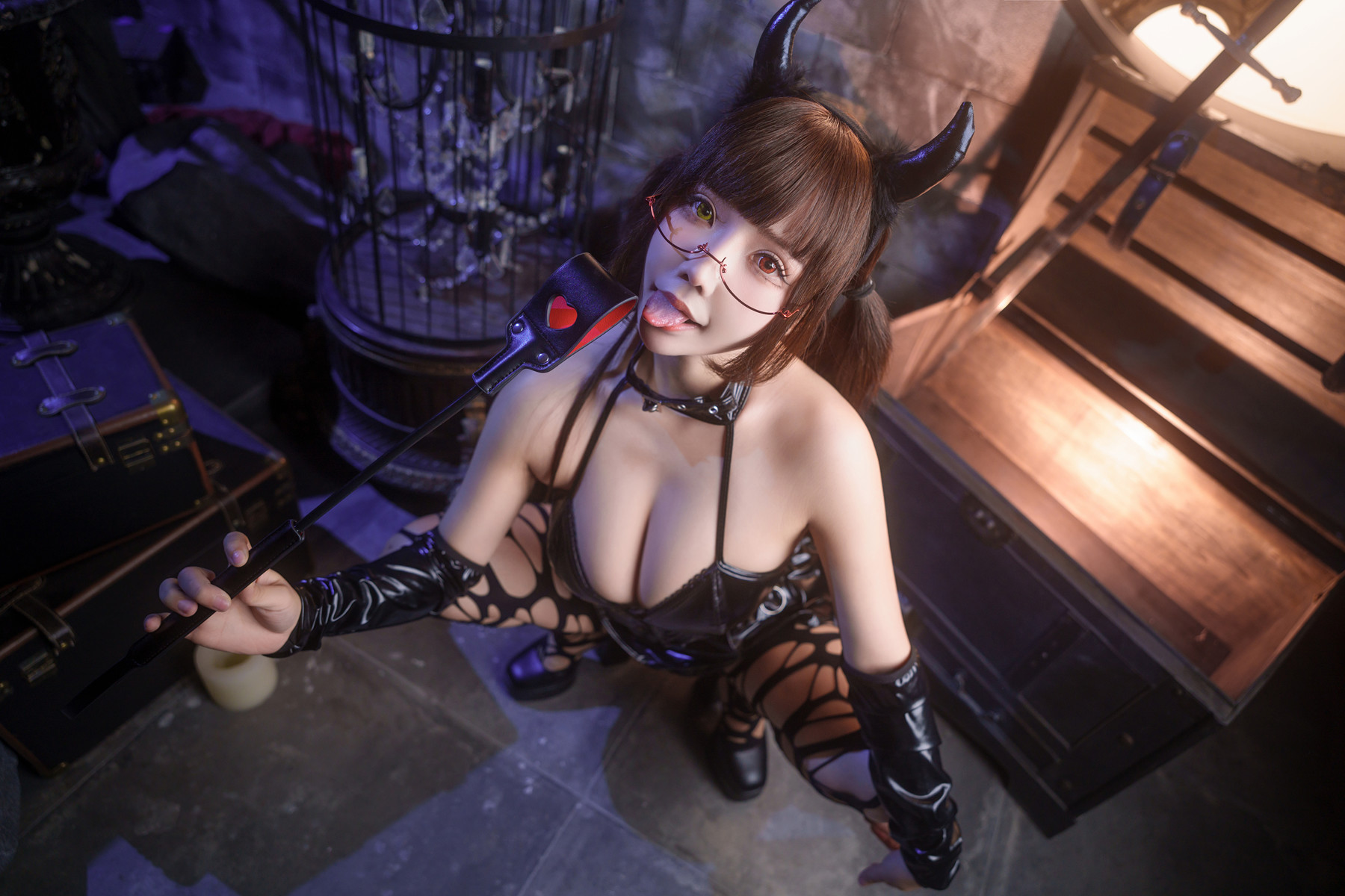 Cosplay 抱走莫子aa Little Succubus