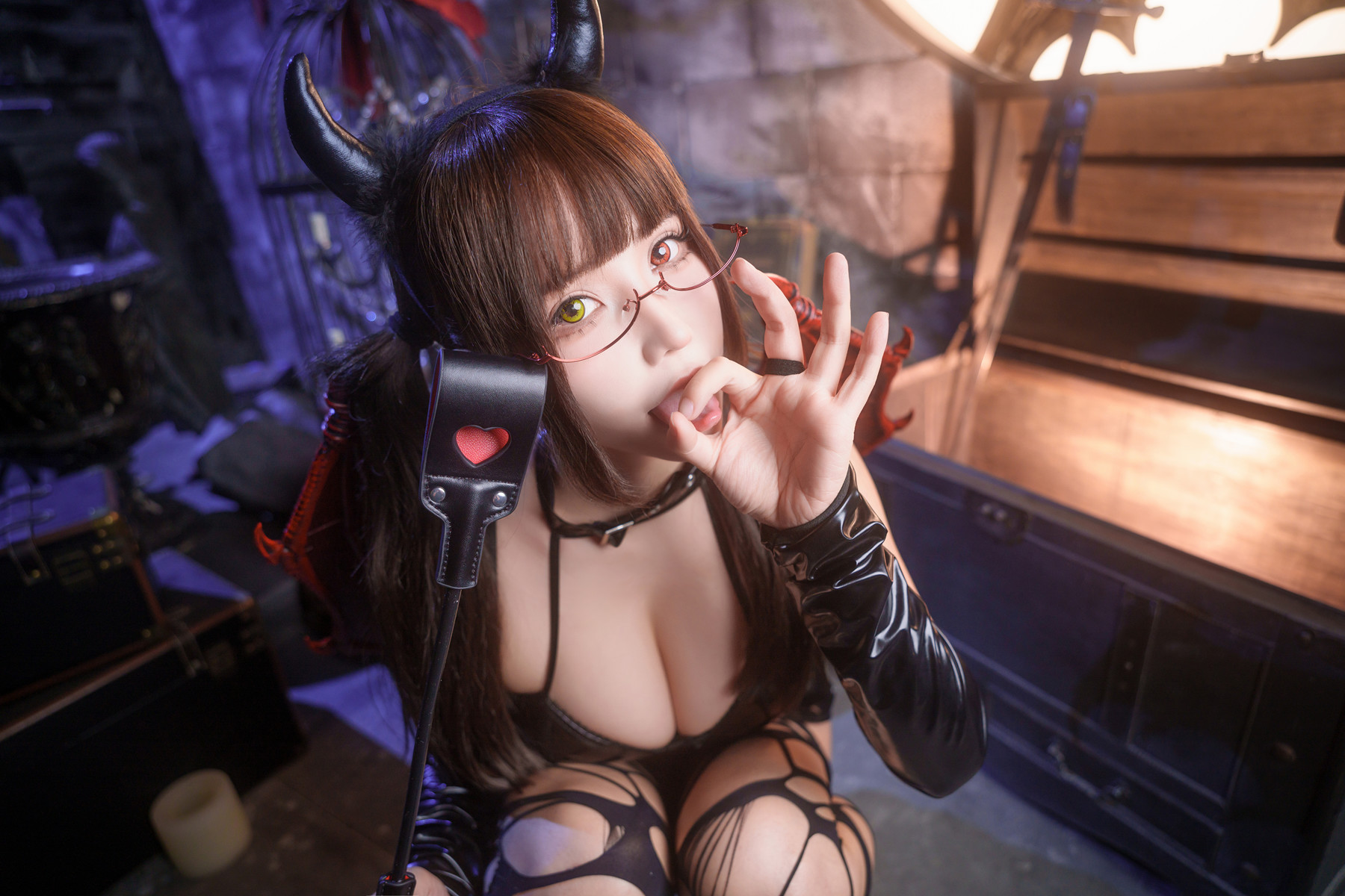 Cosplay 抱走莫子aa Little Succubus