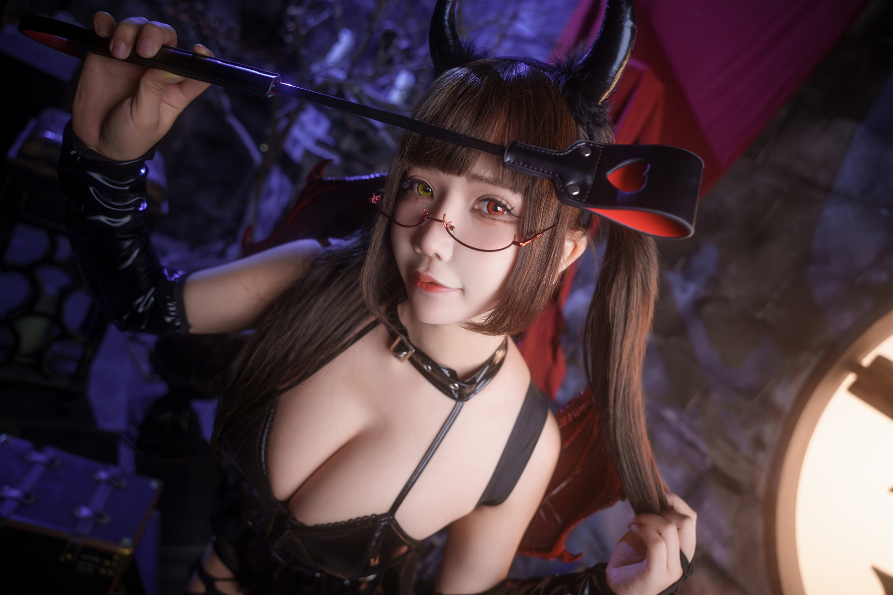 Cosplay 抱走莫子aa Little Succubus