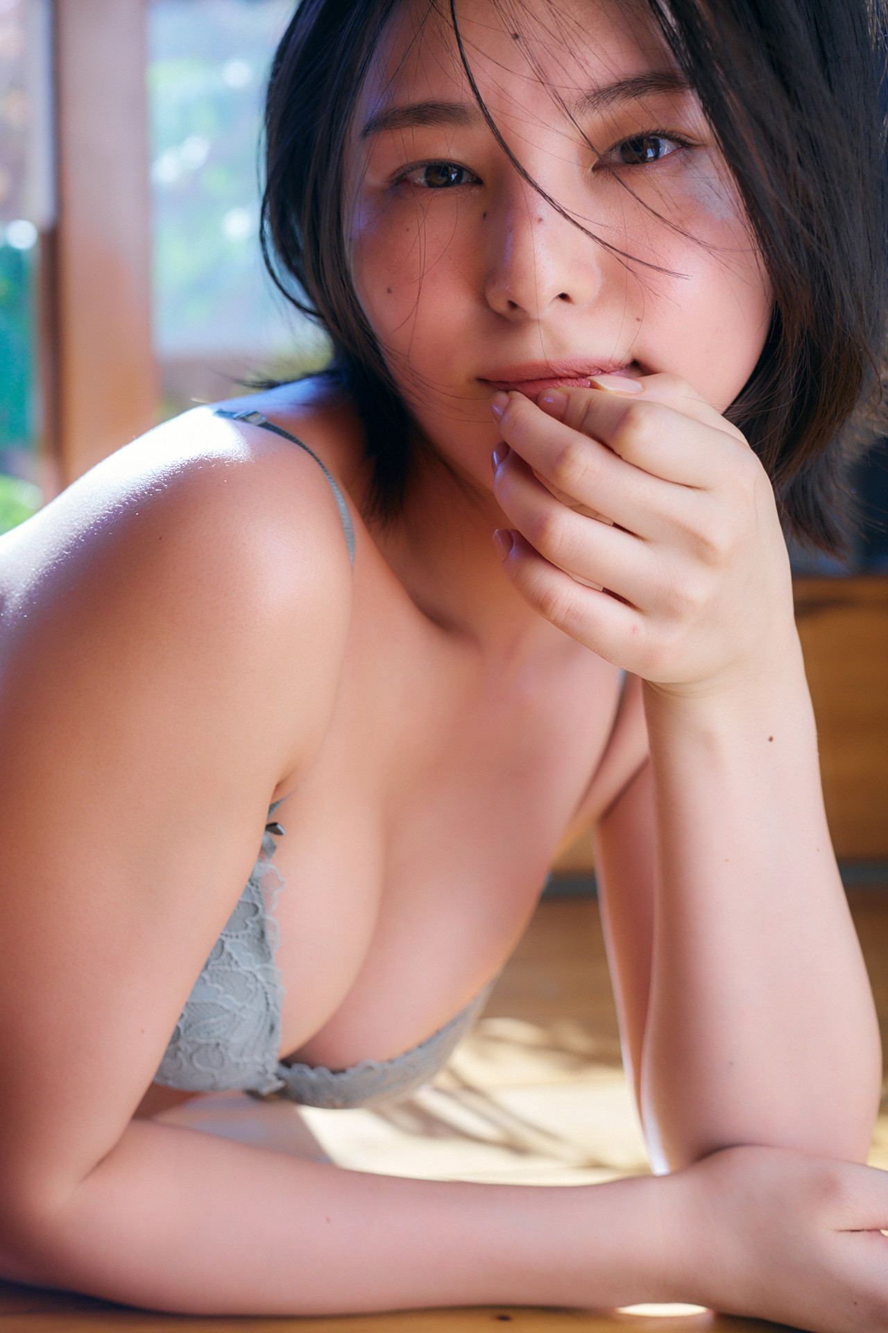 Iori Sagara 相楽伊織, FLASHデジタル写真集 [Blue-Halation] Set.01