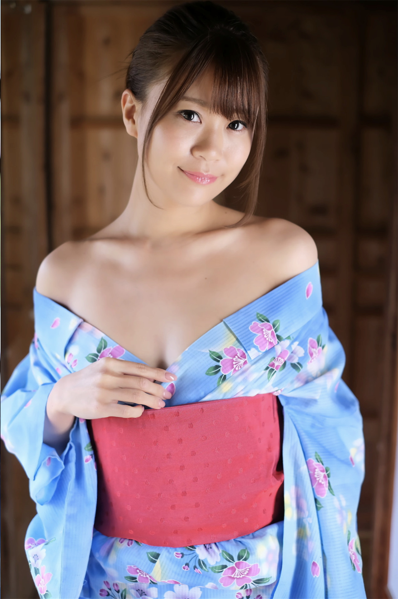 Mao Akutsu 阿久津真央, 写真集 [MAO MODE 恋するギンガムチェック] Set.03