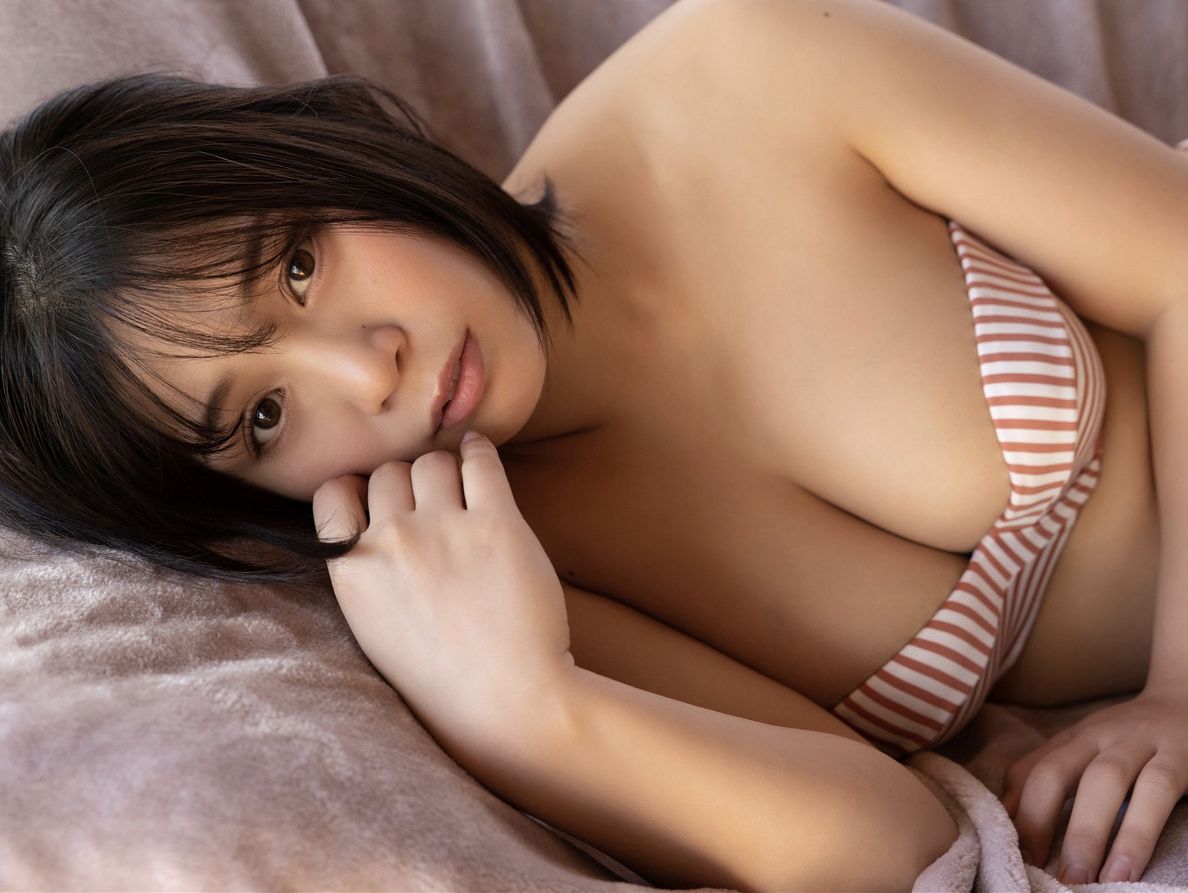 Miyabi Yamaoka 山岡雅弥, FRIDAYデジタル写真集 「彼女と暮らせば Part_2」 Set.01 40 Miyabi Yamaoka 山岡雅弥, FRIDAYデジタル写真集 「彼女と暮らせば Part_2」 Set.01