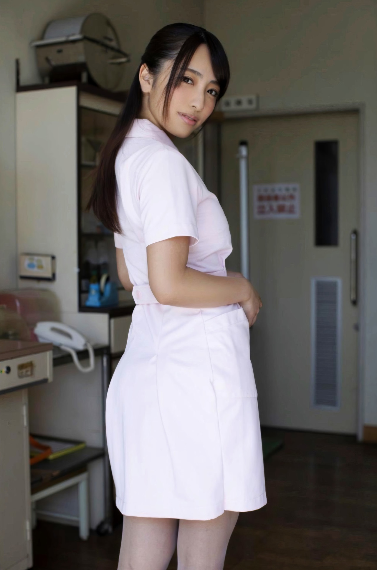 Mizuki Takanashi 高梨瑞樹, ギルドデジタル写真集 「綺麗なお姉さんはナース」 Set.02