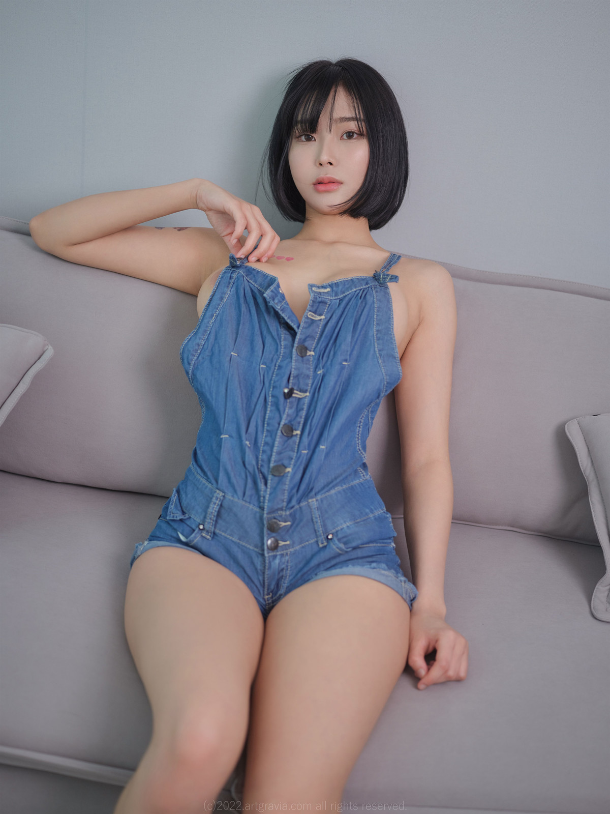 Song Mina 송민아, ArtGravia Vol.402 Photobook Set.01