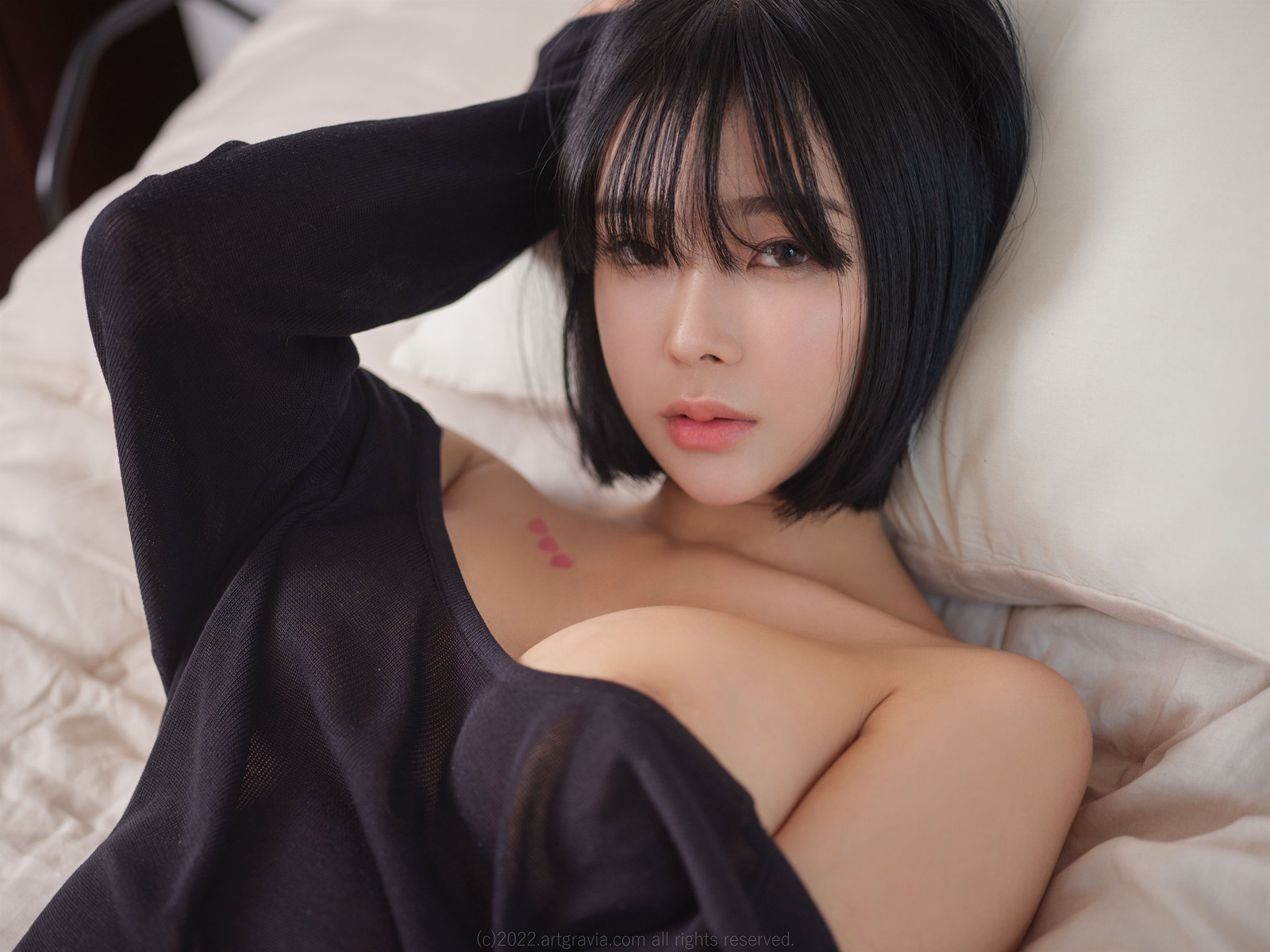 Song Mina 송민아, ArtGravia Vol.402 Photobook Set.02