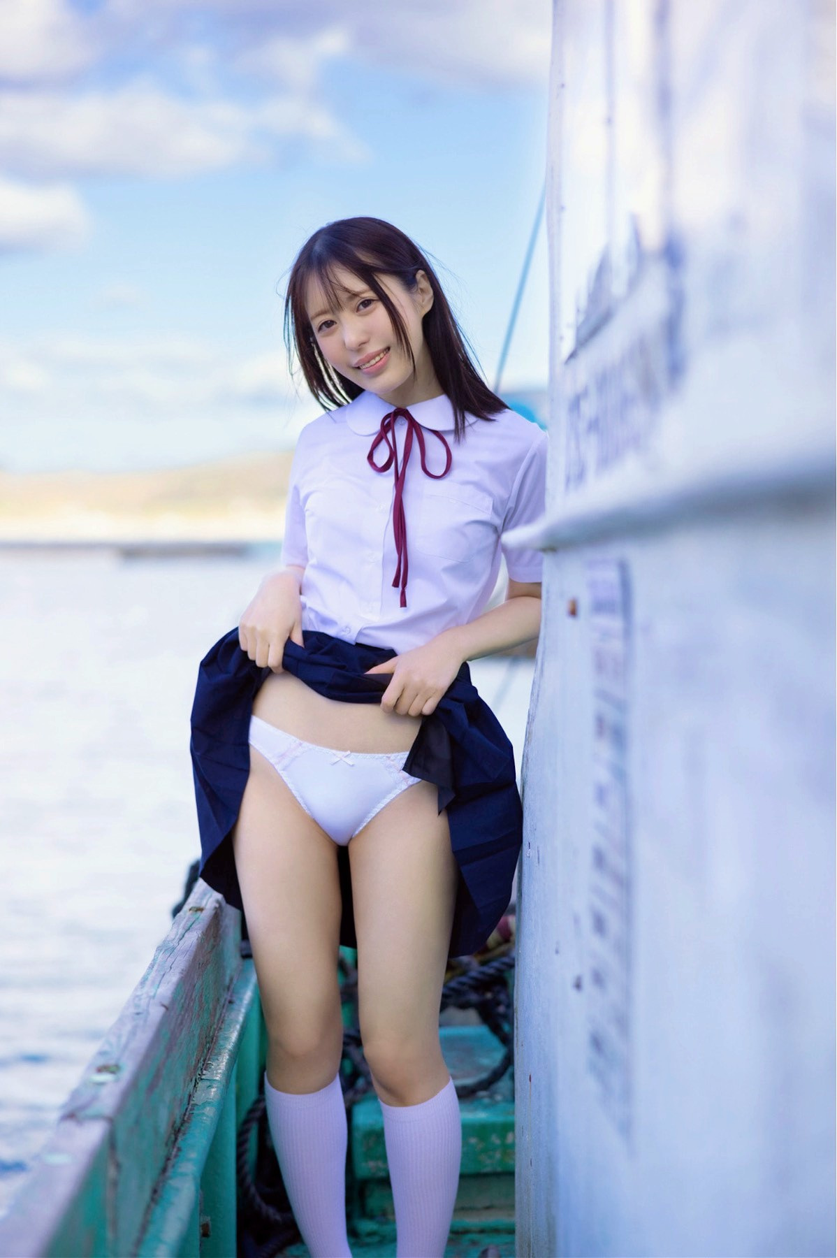 Yui Tenma 天馬ゆい, ヌード写真集 [君と空の下で Another Cut] Set.01