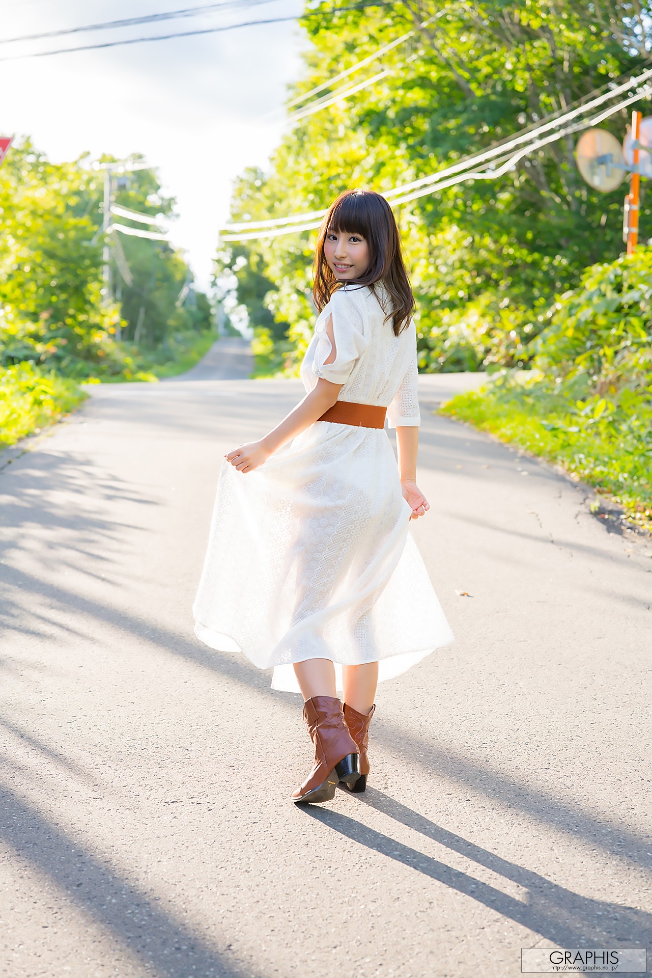 Ayami Syunka あやみ旬果, Graphis Gals [Beautiful Boty] Vol.01