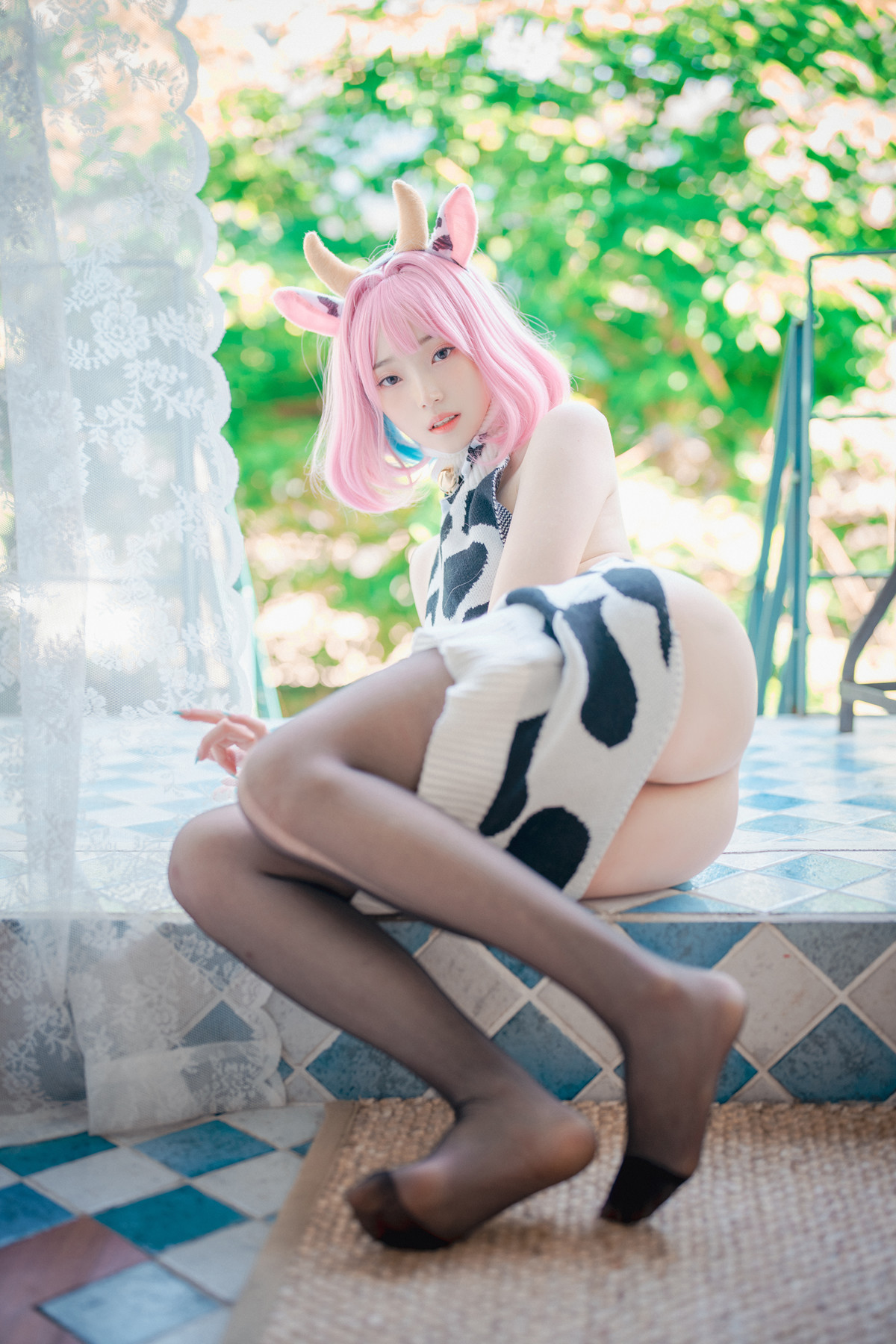 Bambi 밤비, DJAWA ‘Riamu’s Celebrating the Year of the Cow’ Set.01