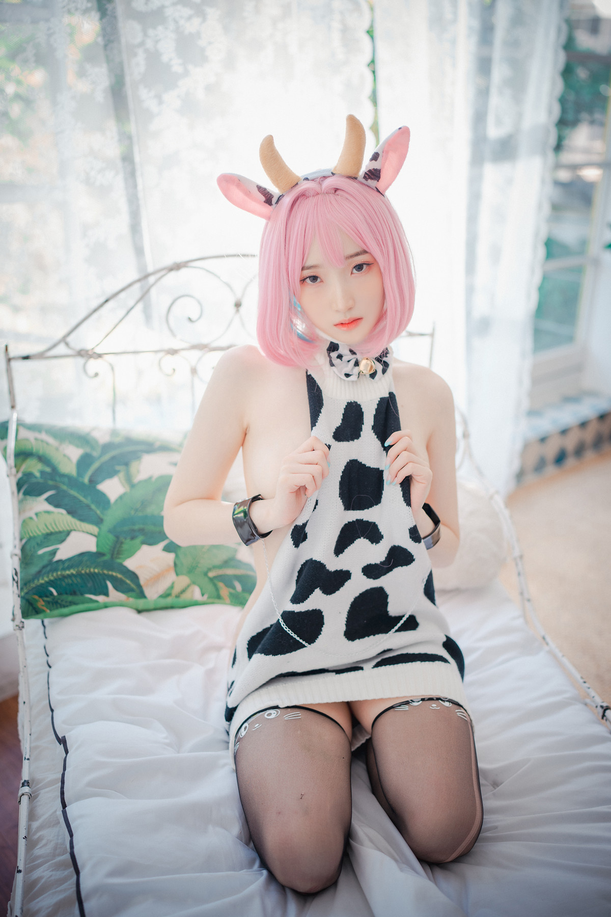 Bambi 밤비, DJAWA ‘Riamu’s Celebrating the Year of the Cow’ Set.02