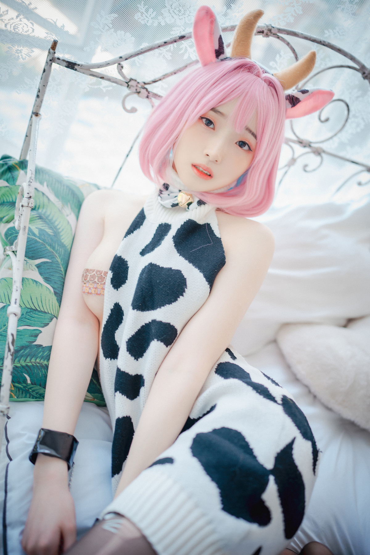 Bambi 밤비, DJAWA ‘Riamu’s Celebrating the Year of the Cow’ Set.02