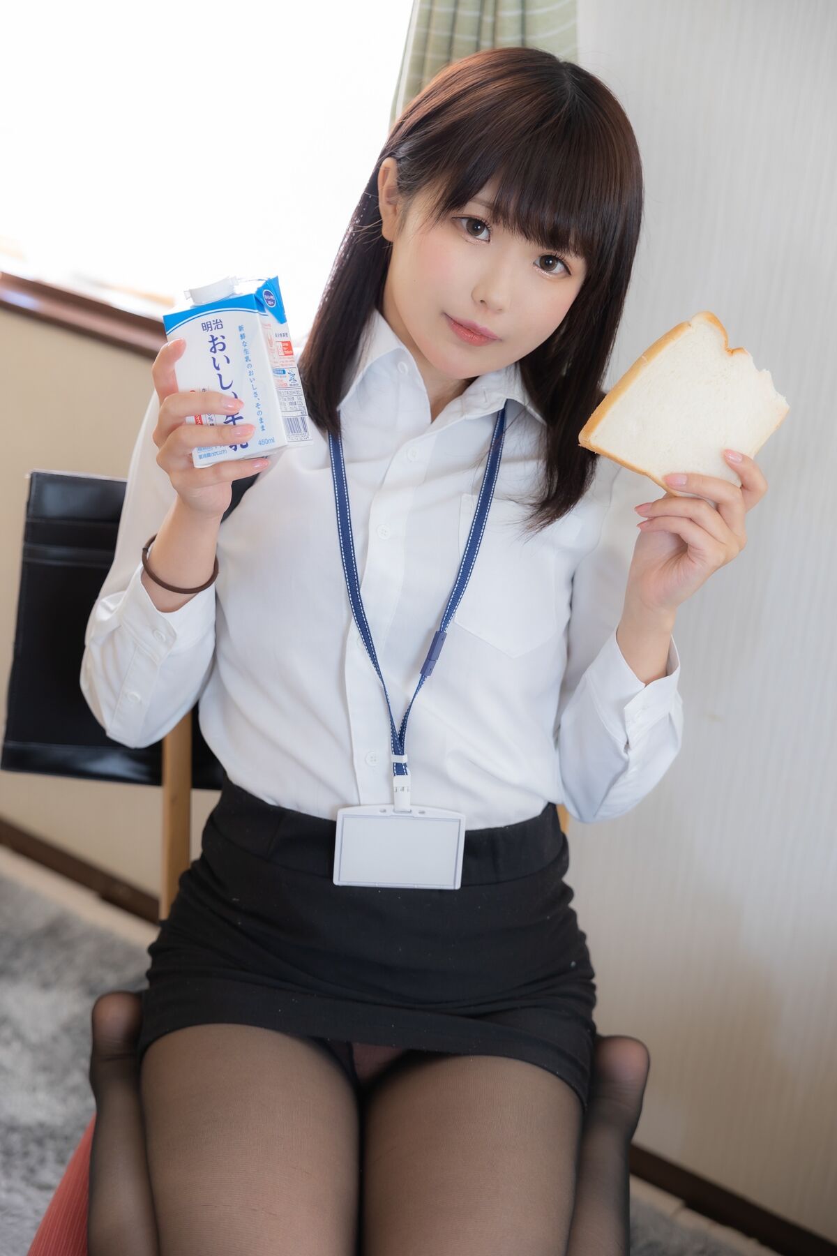 Coser@毎日眠たい 毎眠かのん – 黑丝OL Part2