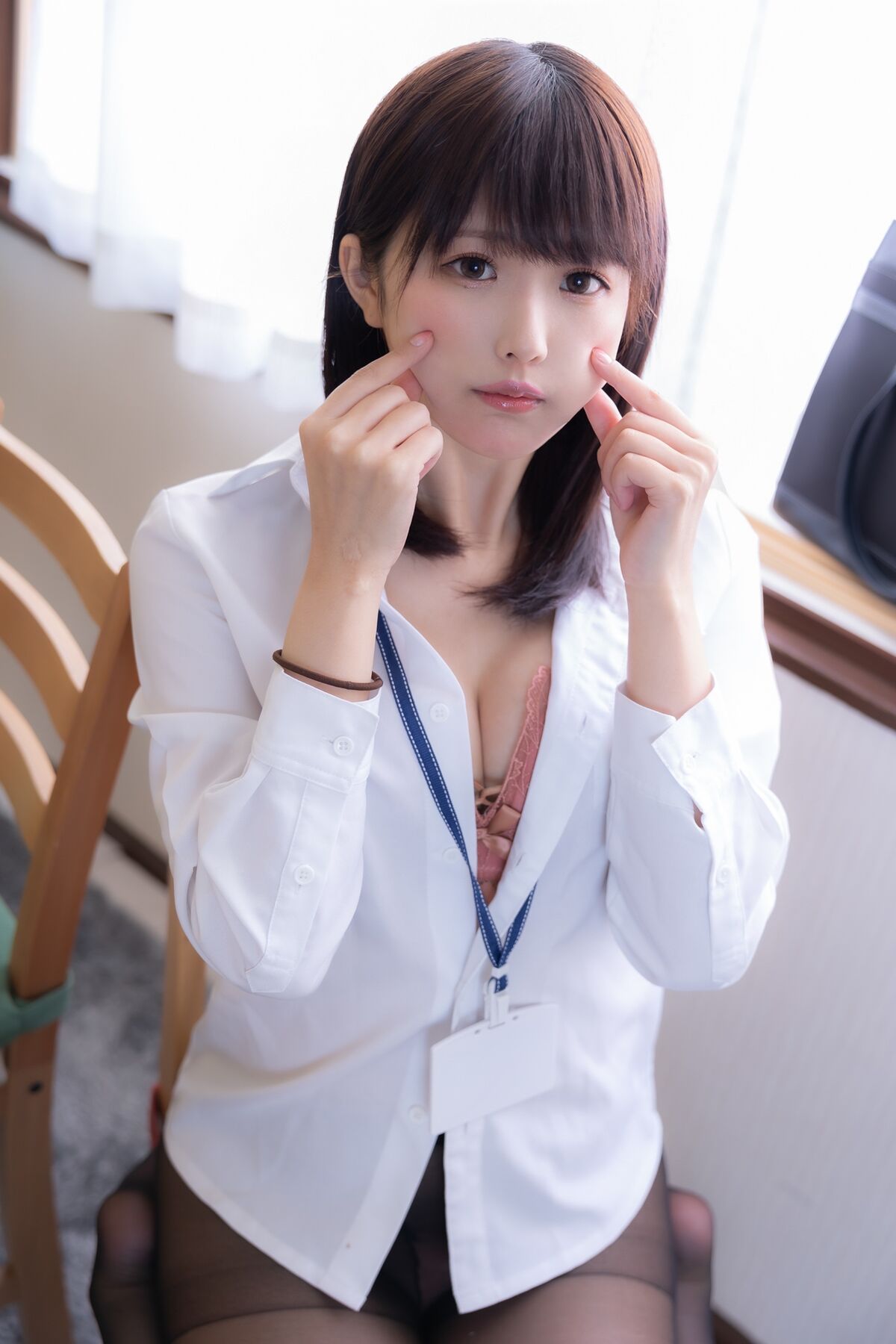 Coser@毎日眠たい 毎眠かのん – 黑丝OL Part2