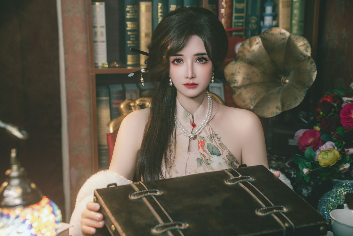 Coser@鹿八岁 – 特工的堕落 前篇 Part1