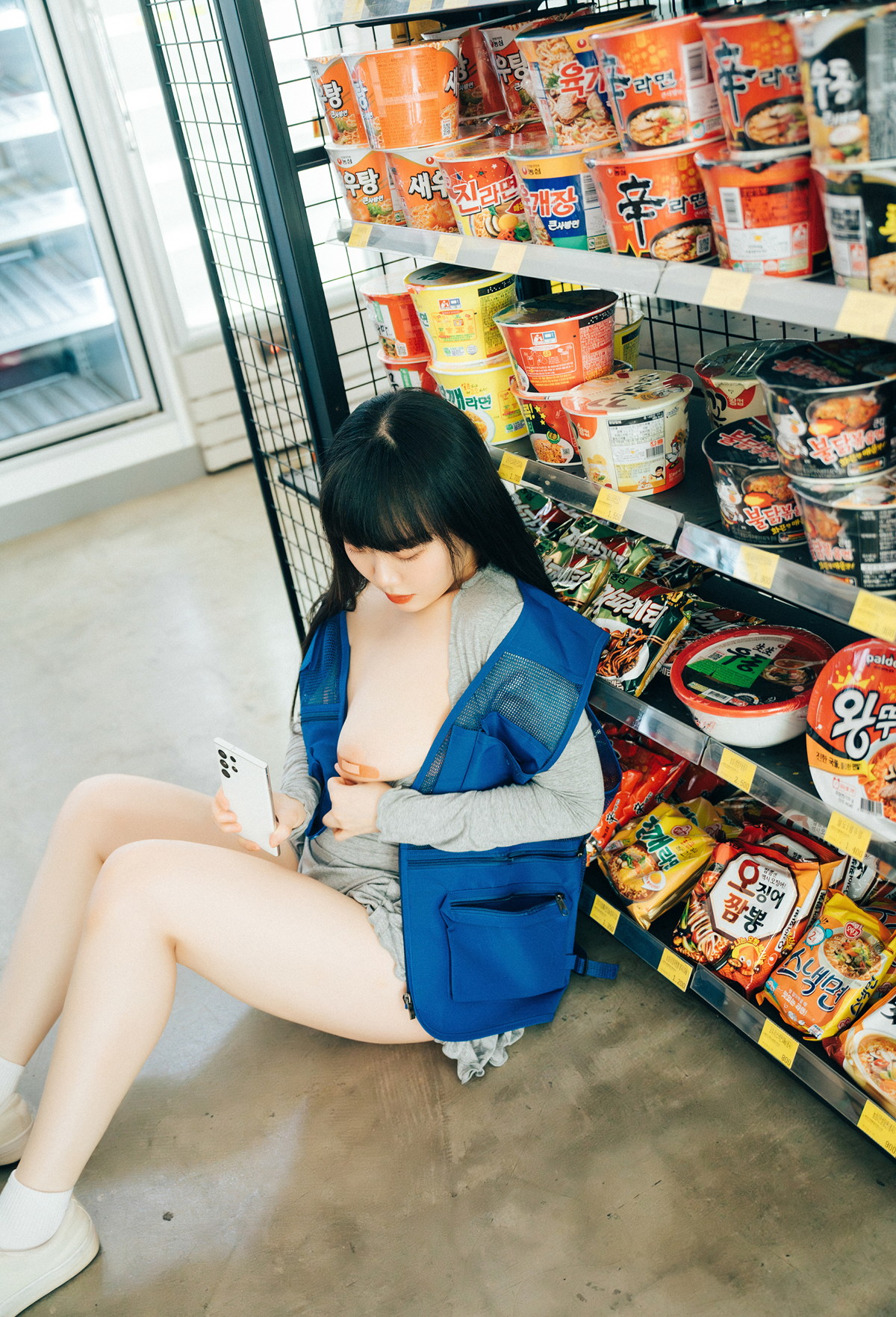 Doyeon 도연, Loozy ‘Convenience Store Sub’ Set.04