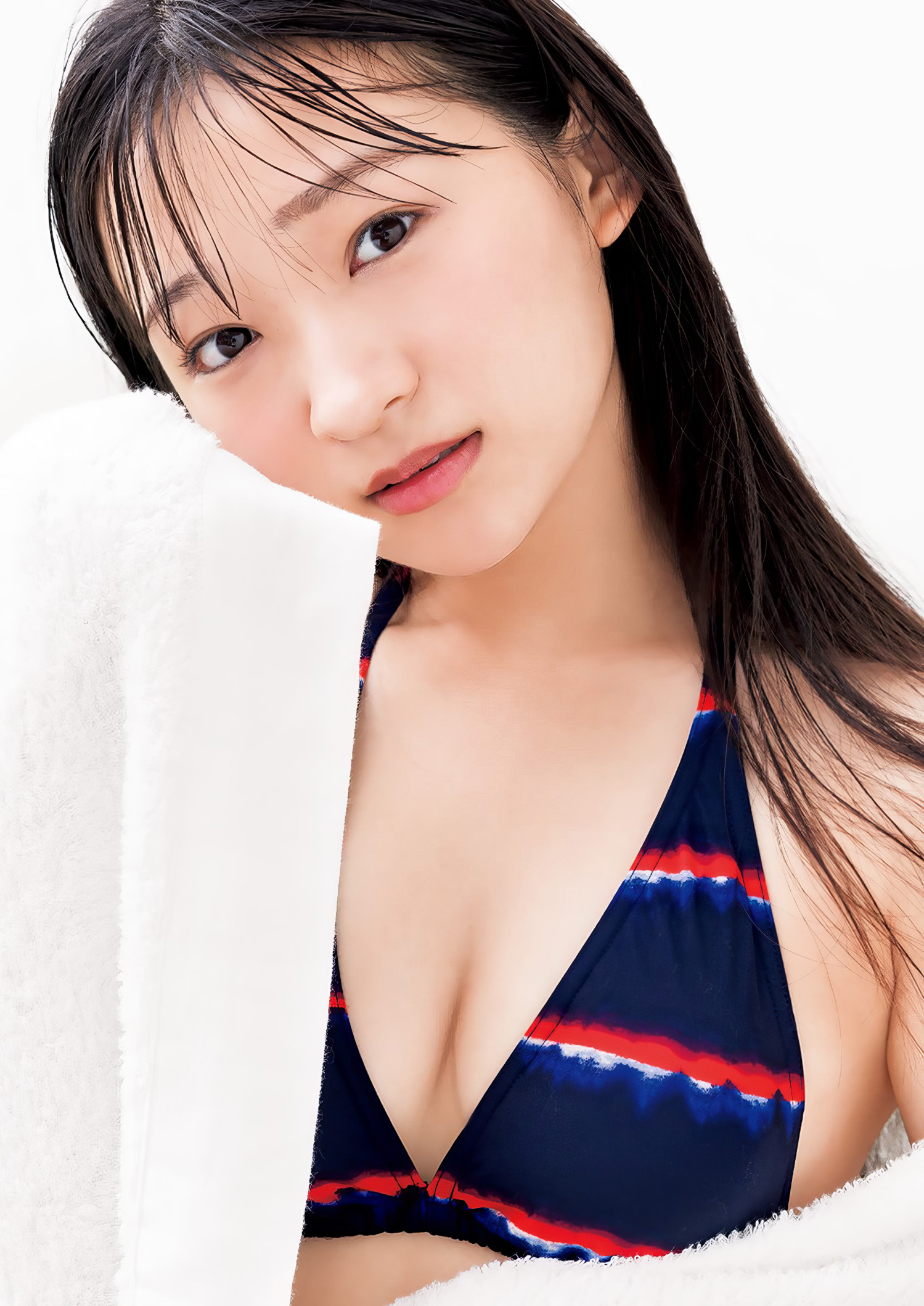 Ema Maeno 前野えま, Young Jump 2024 No.40 (ヤングジャンプ 2024年40号) 4 Ema Maeno 前野えま, Young Jump 2024 No.40 (ヤングジャンプ 2024年40号)