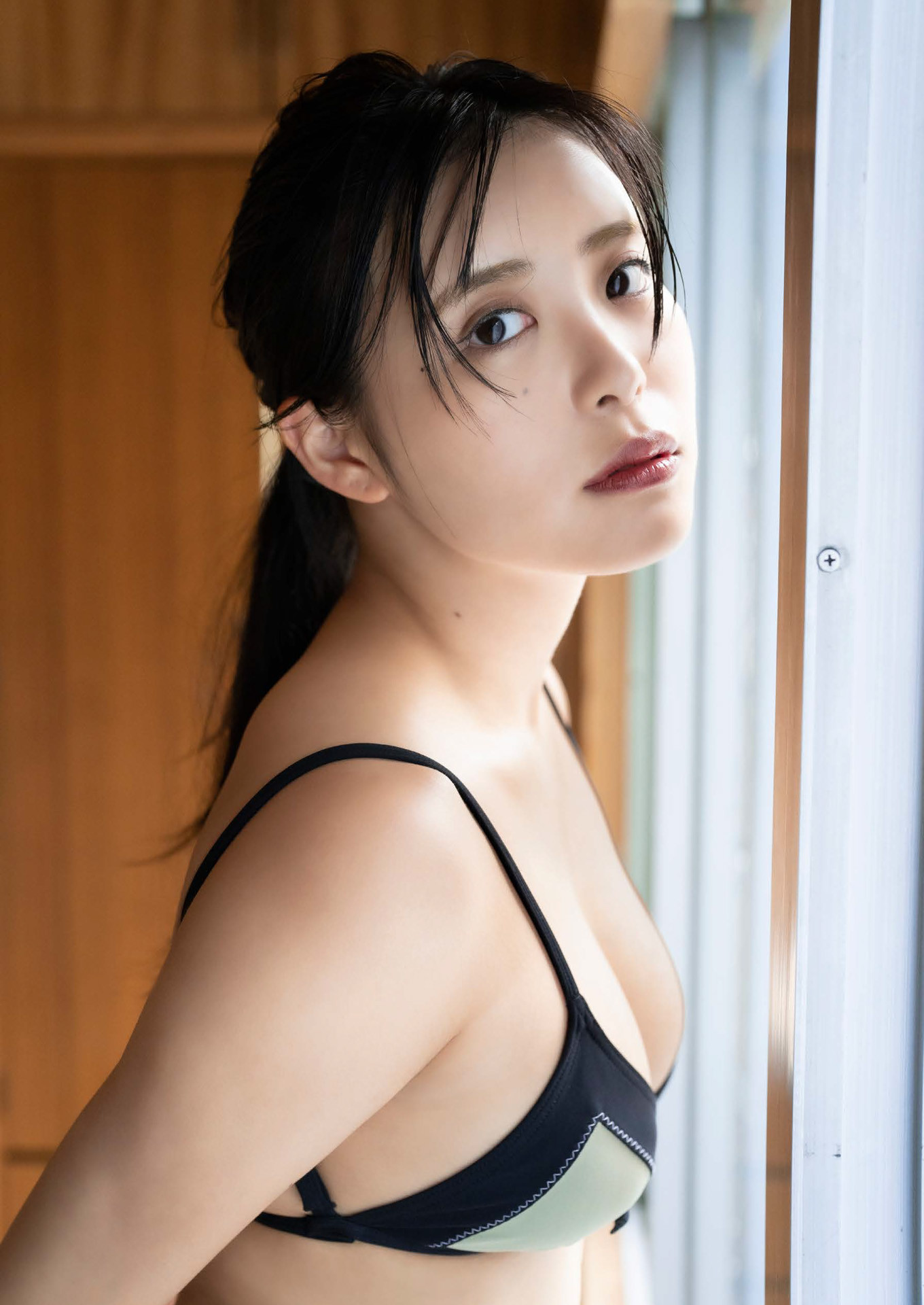 Hana Takeuchi 竹内花, 写真集 サンプル版 あの時、あの場所で