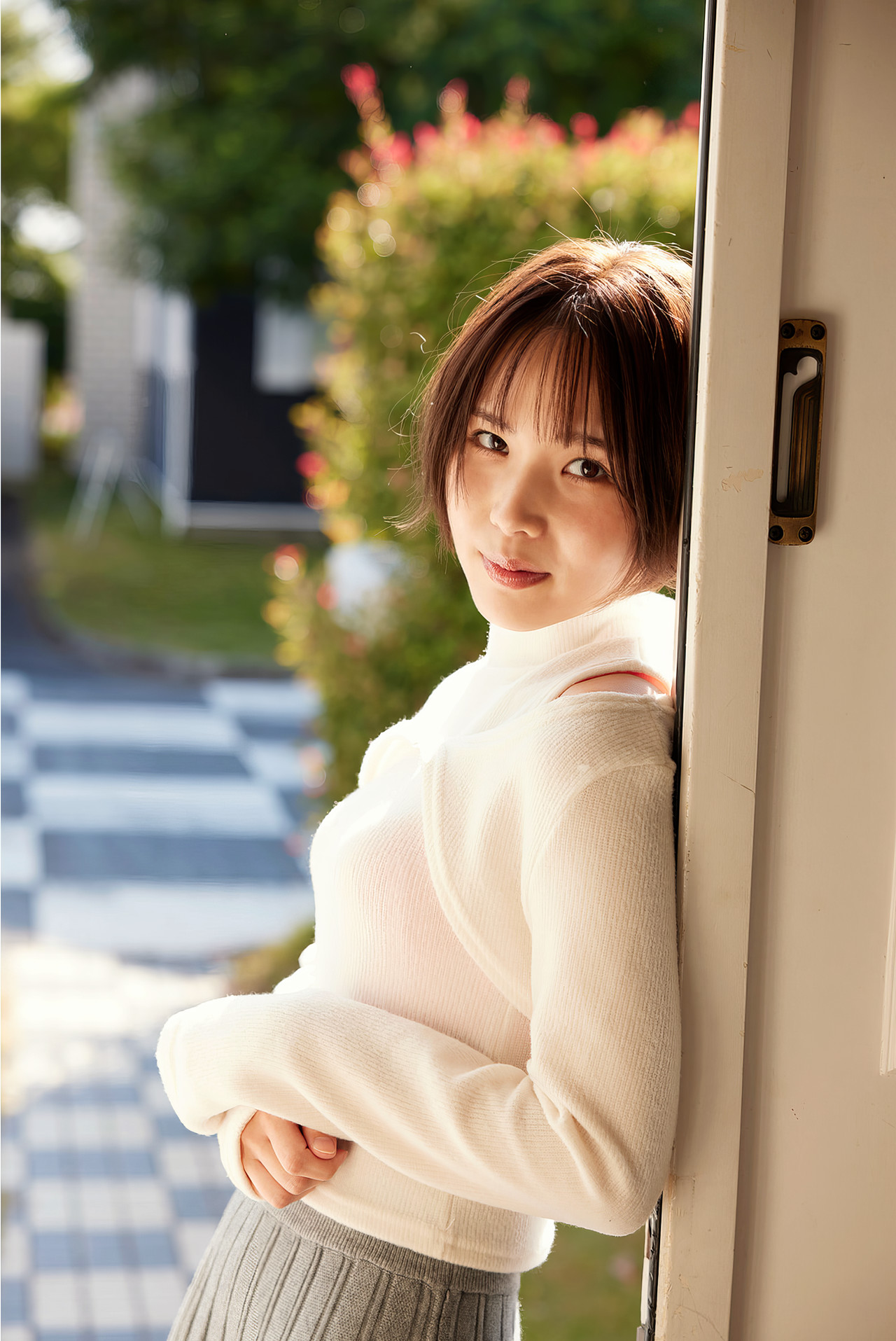 Haru Shibasaki 柴崎はる, 写真集 [土曜の午后はあなたと] Set.01