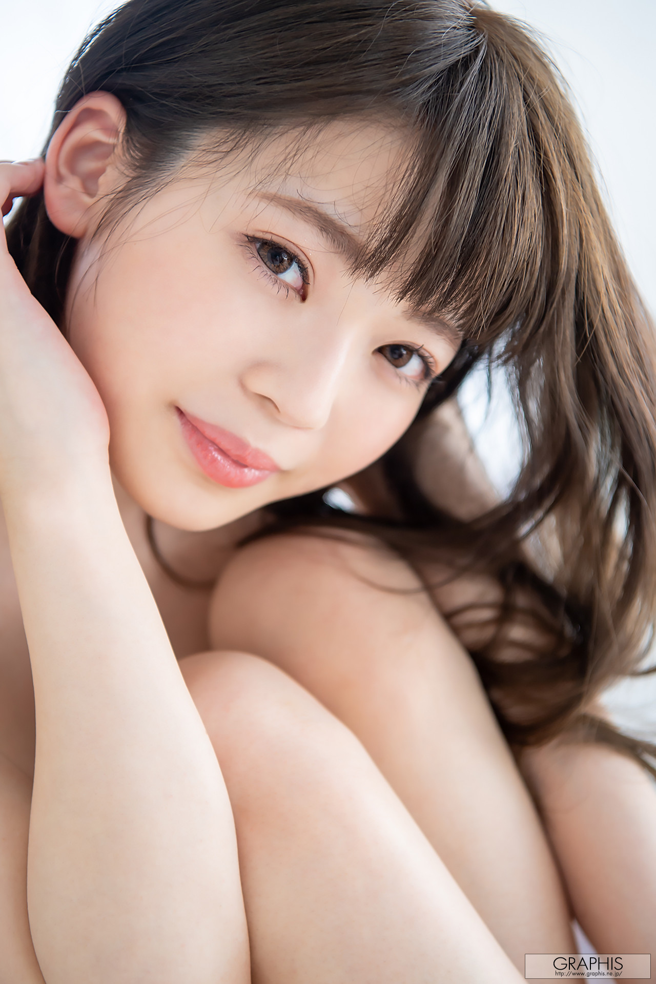 Izuna Maki 槙いずな, Graphis First Gravure 初脫ぎ娘 Vol.01