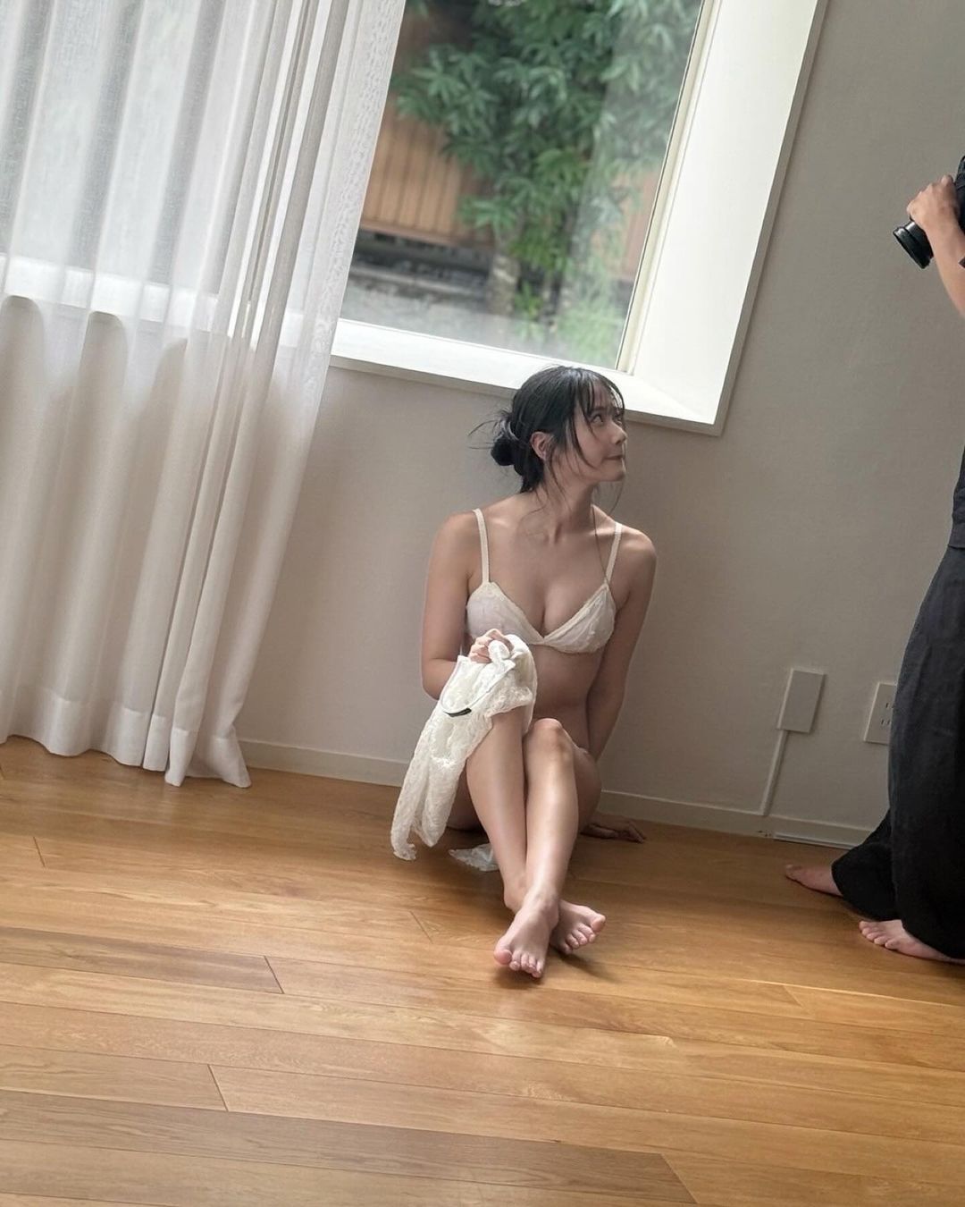 Mai Nakamura 中村舞, Young Jump 2024 No.40 (ヤングジャンプ 2024年40号) 21 Mai Nakamura 中村舞, Young Jump 2024 No.40 (ヤングジャンプ 2024年40号)