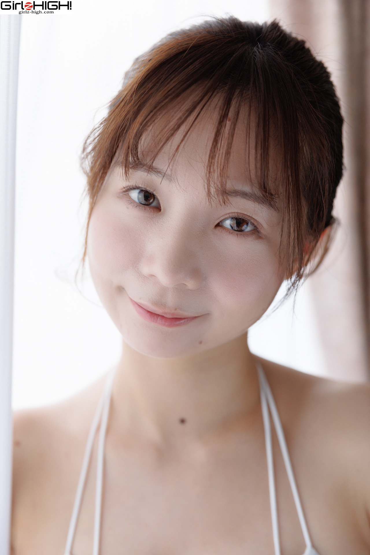 Mana 真奈, Girlz-High This is my last DVD in my 20s (bfaa_097_001)