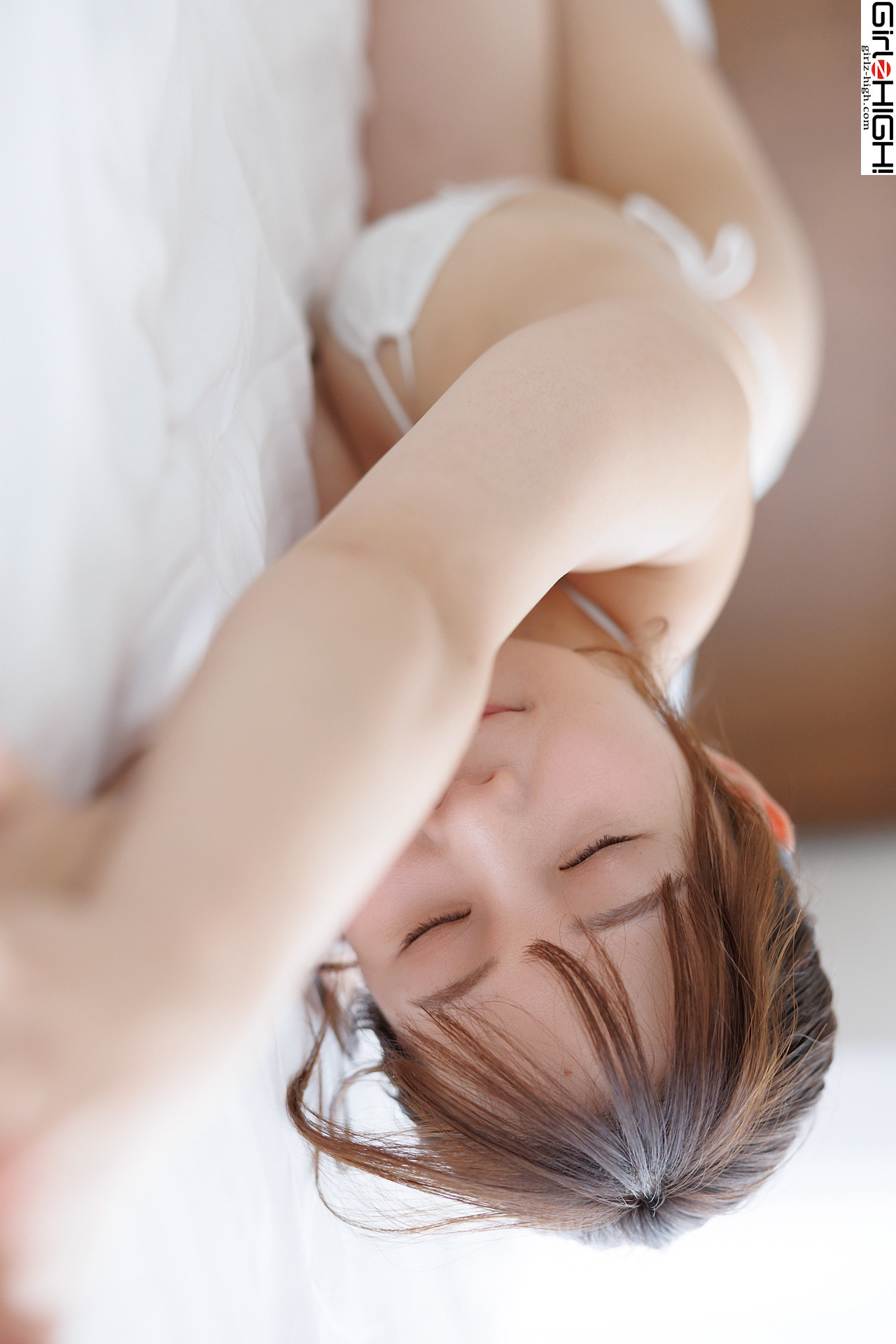 Mana 真奈, Girlz-High This is my last DVD in my 20s (bfaa_097_002)