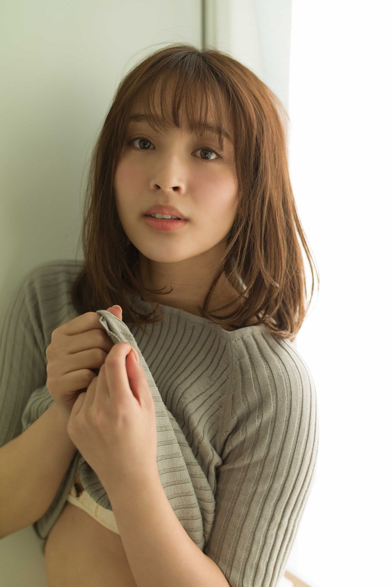 Misaki Jimbu 神部美咲, FLASHデジタル写真集 初デートは自宅で VOL.01