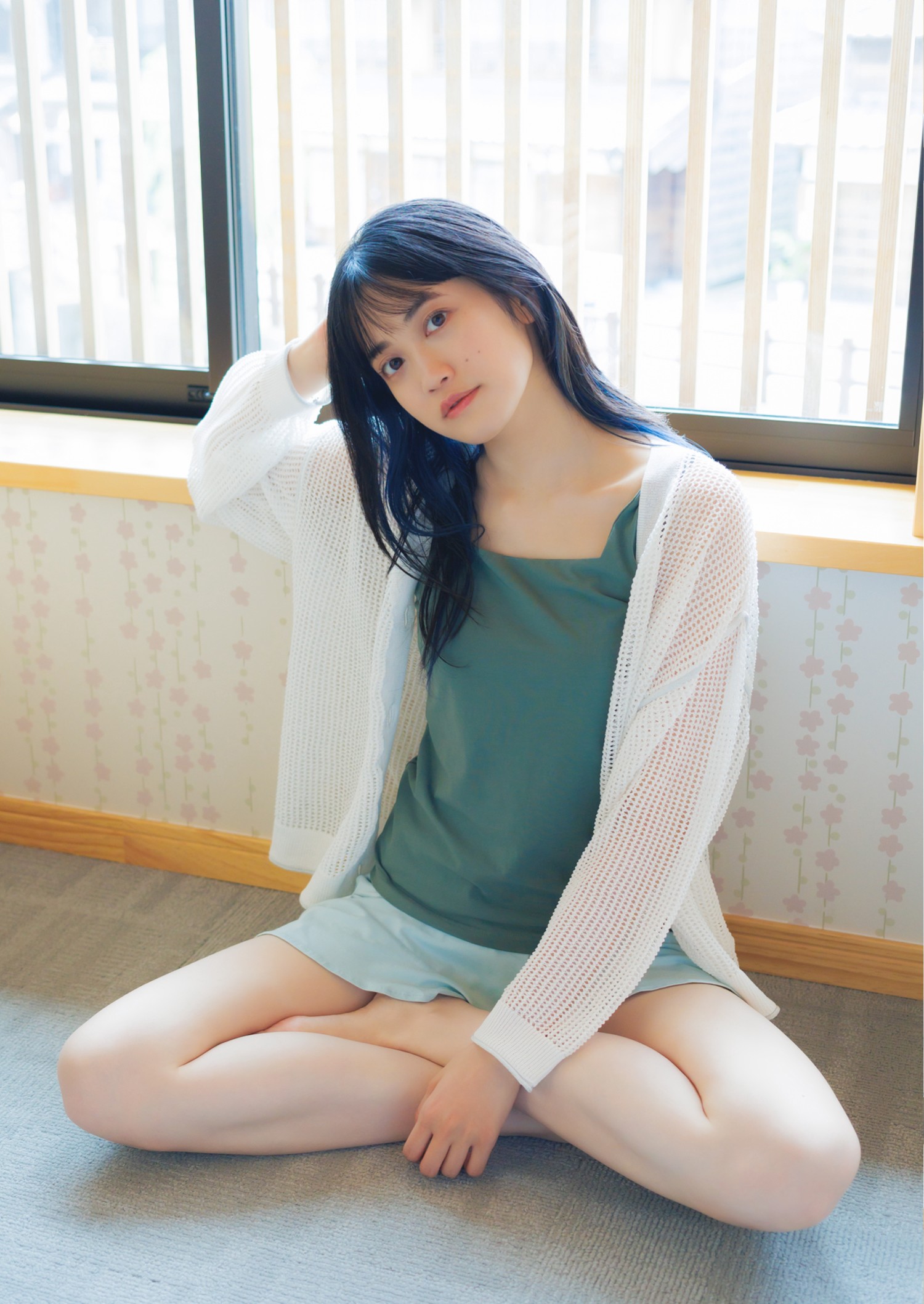 Moeka Koizumi 小泉萌香, Young Jump 2024 No.39 (ヤングジャンプ 2024年39号) 10 Moeka Koizumi 小泉萌香, Young Jump 2024 No.39 (ヤングジャンプ 2024年39号)