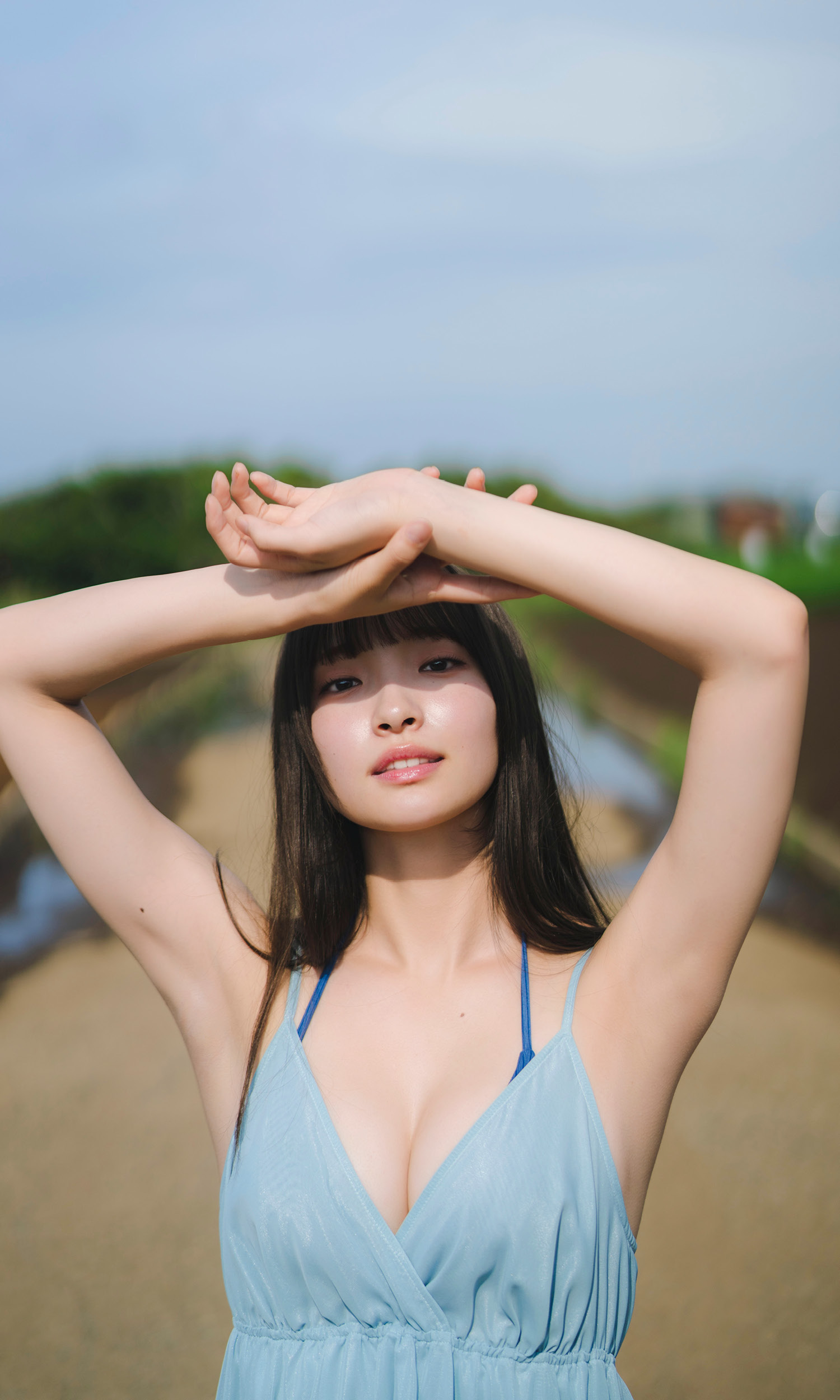 Natsuki Satonaka 里仲菜月, 周プレ Photo Book 「こっち向いて、なっちゃん！」 Set.02