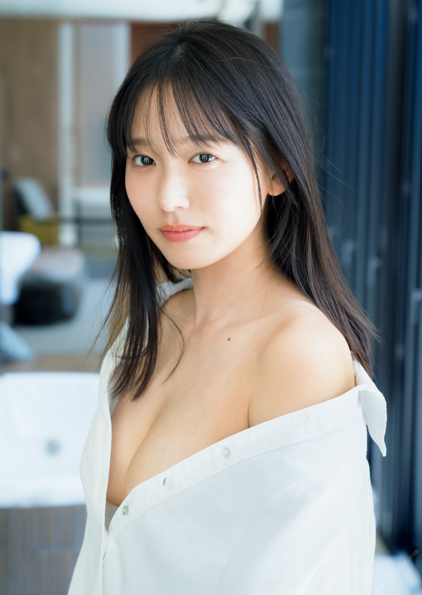 Nene Shida 志田音々, 写真集 [ねぇね～ Complete Edition] Set.04