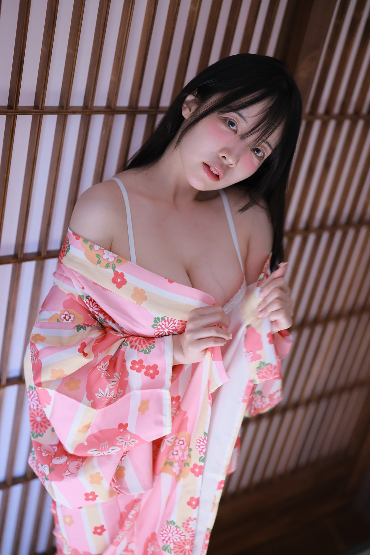 Rinaモモリナ, Patreon ‘August Atlas’ Set.02