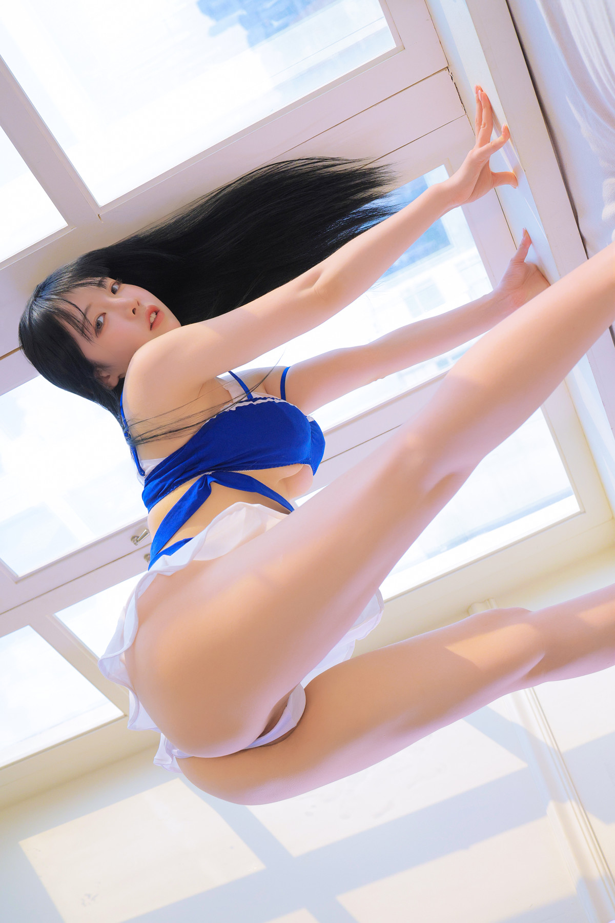 Rinaモモリナ, Patreon ‘Blue and White Swimsuit’ Set.02