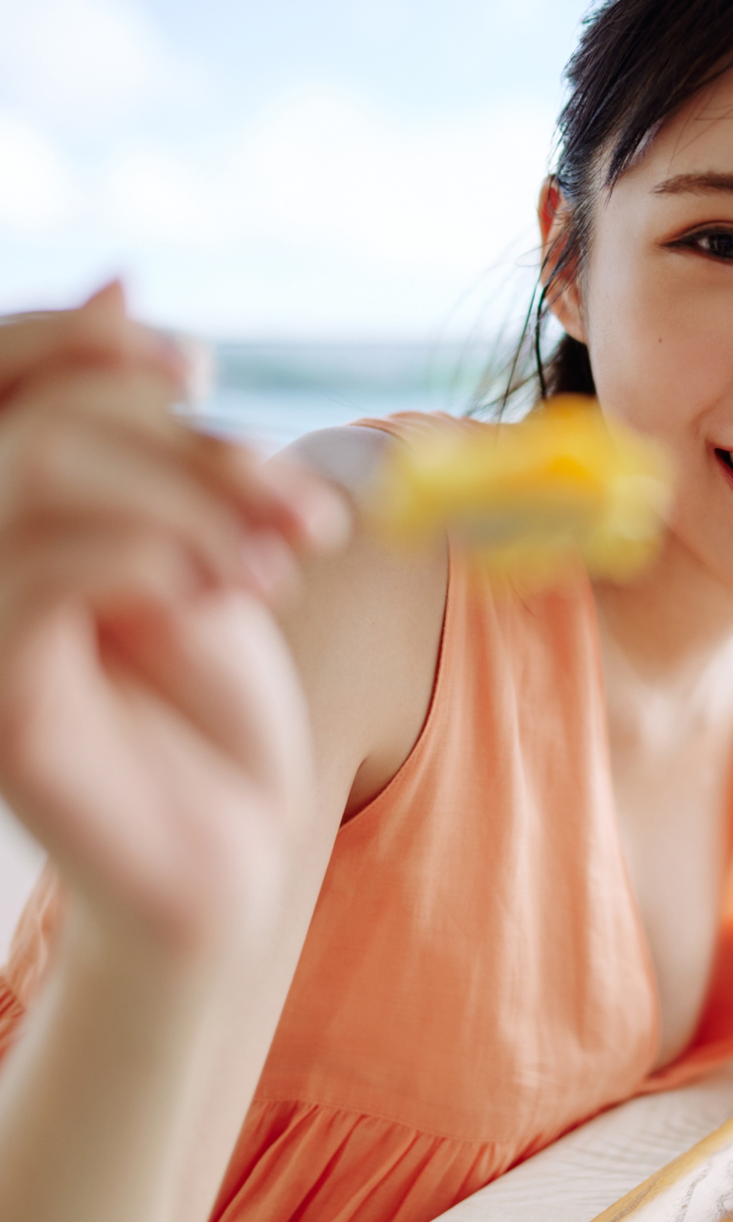 Sumire Yokono 横野すみれ, 週プレ Photo Book 「Welcome Back！～prologue～」